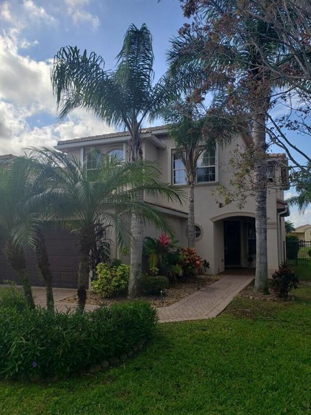 Photo of 8898 Morgan Landing Way, Boynton Beach, FL 33473 (MLS # R10702579)