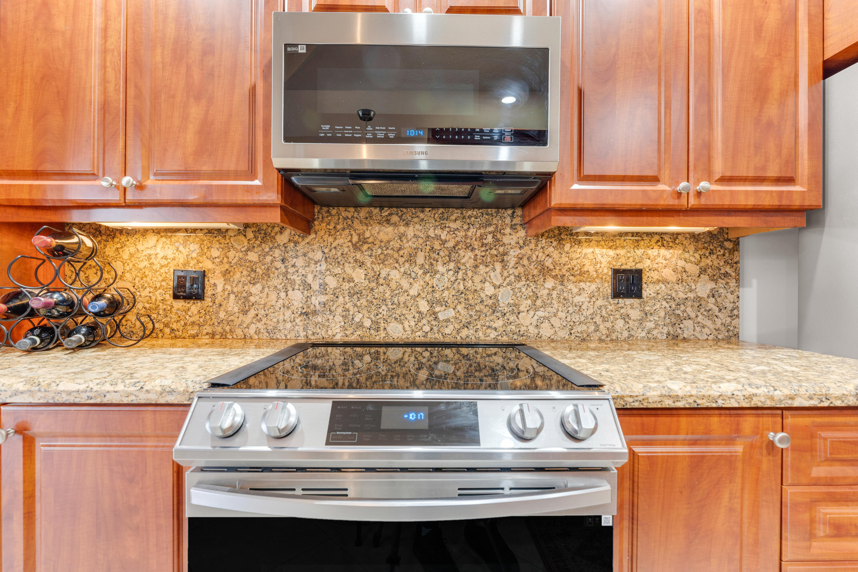 BOCA POINTE - Residential