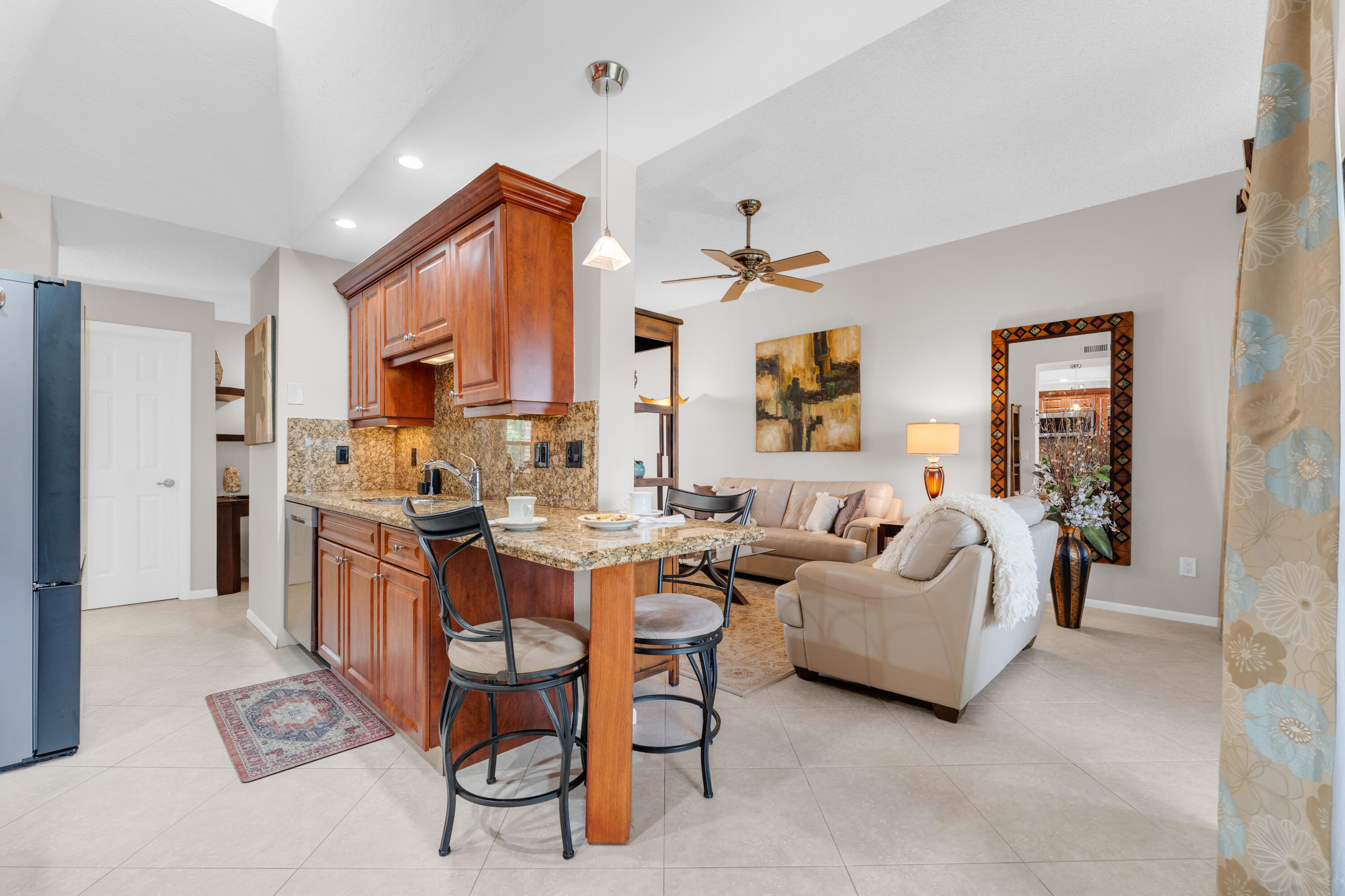 BOCA POINTE - Residential