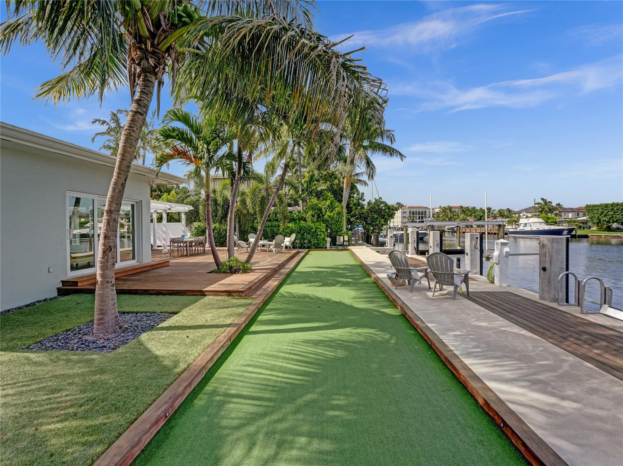 LAUDERDALE HARBORS - Residential
