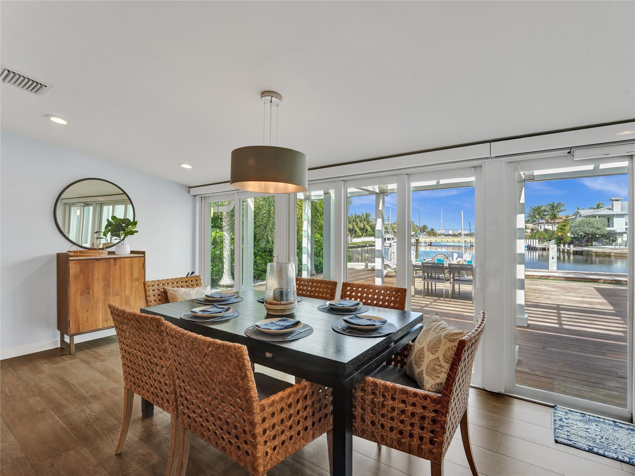 LAUDERDALE HARBORS - Residential