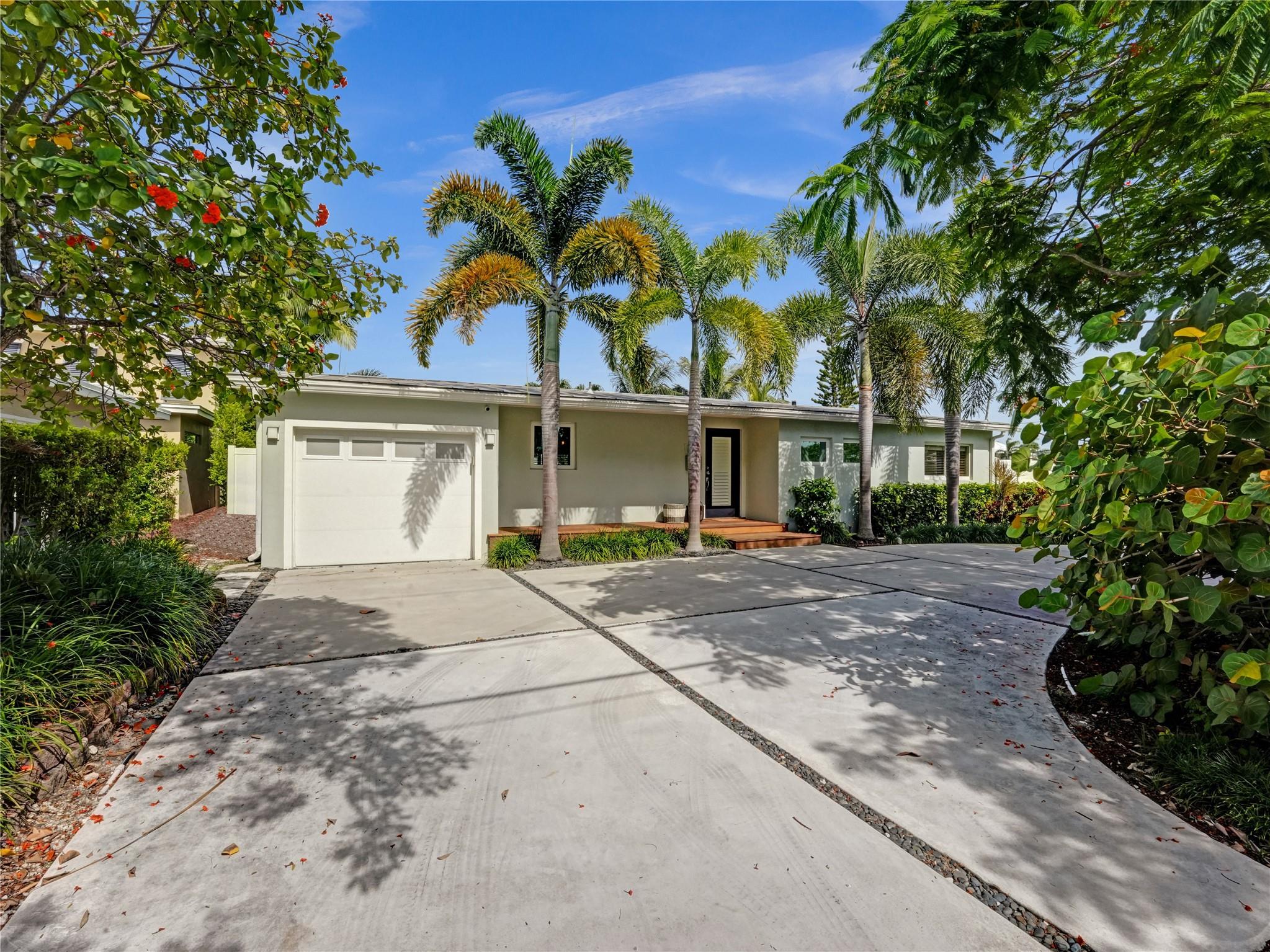 LAUDERDALE HARBORS - Residential