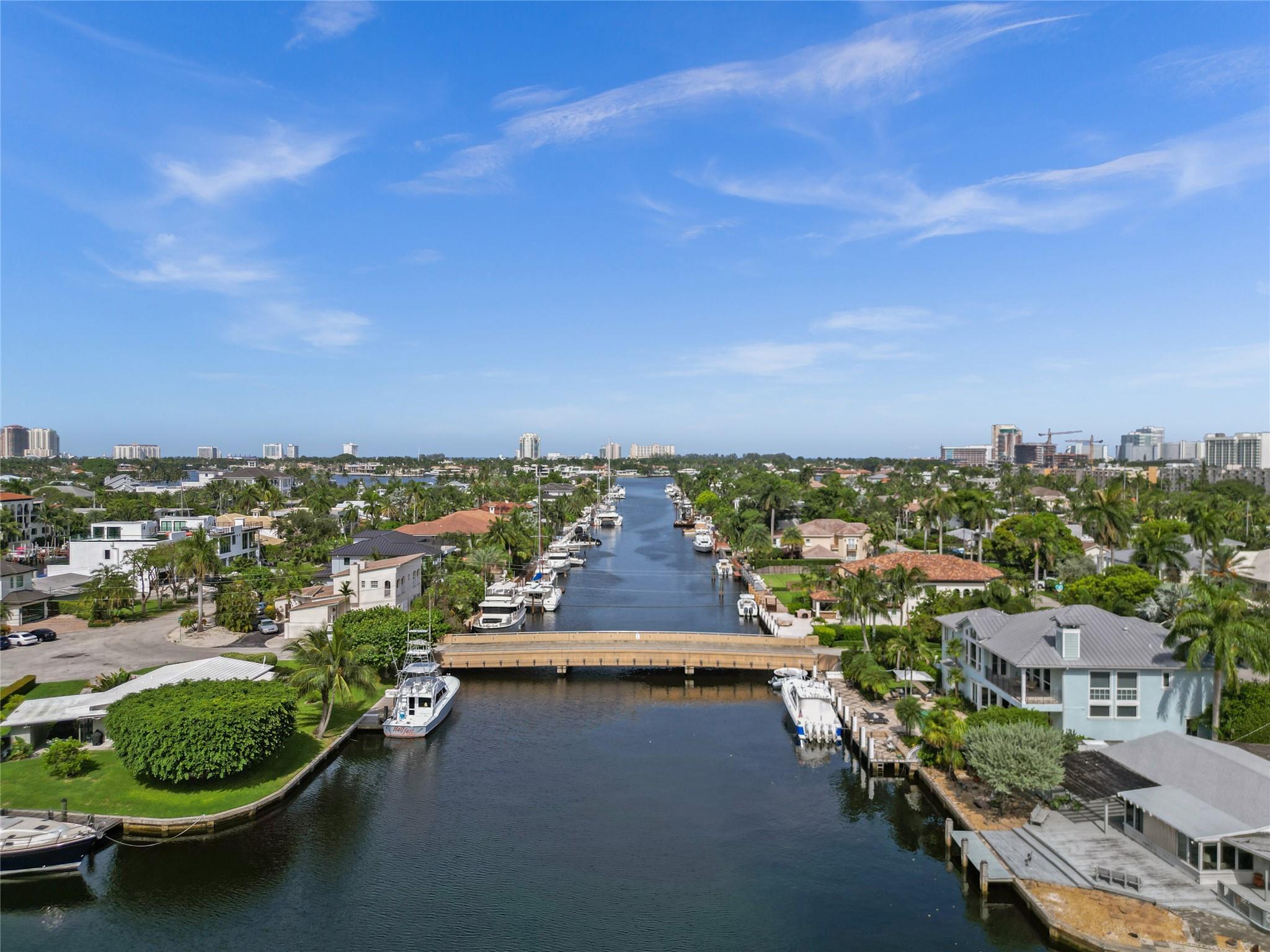 LAUDERDALE HARBORS - Residential