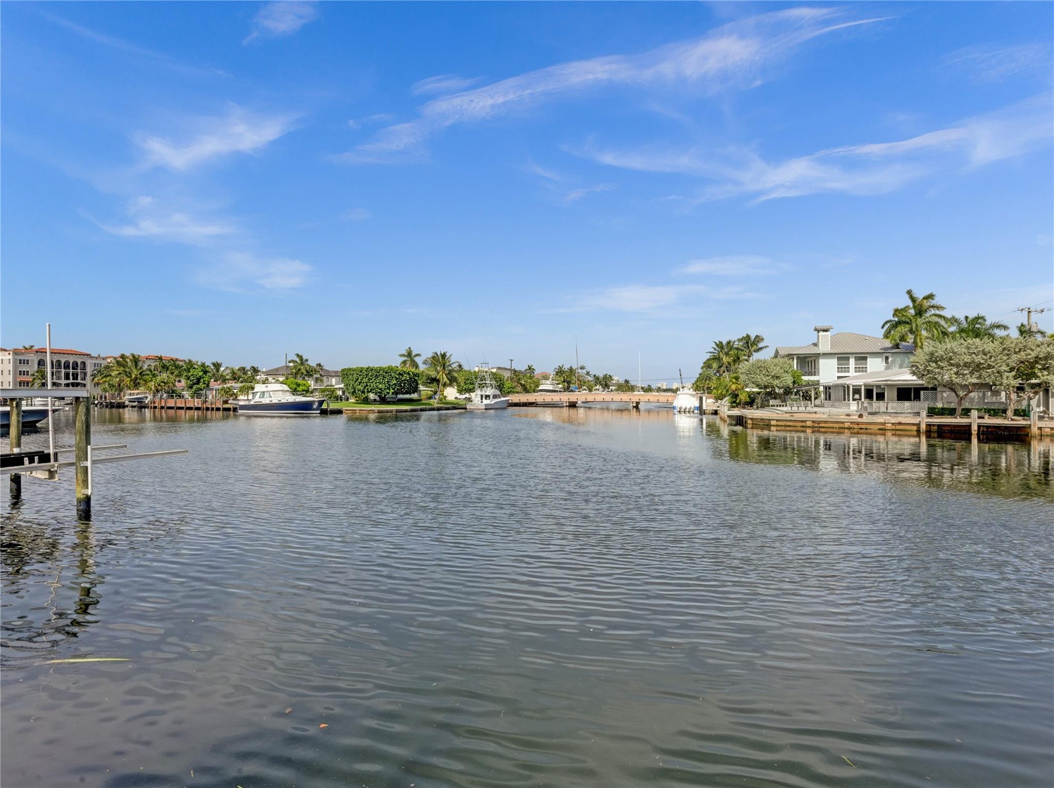 LAUDERDALE HARBORS - Residential