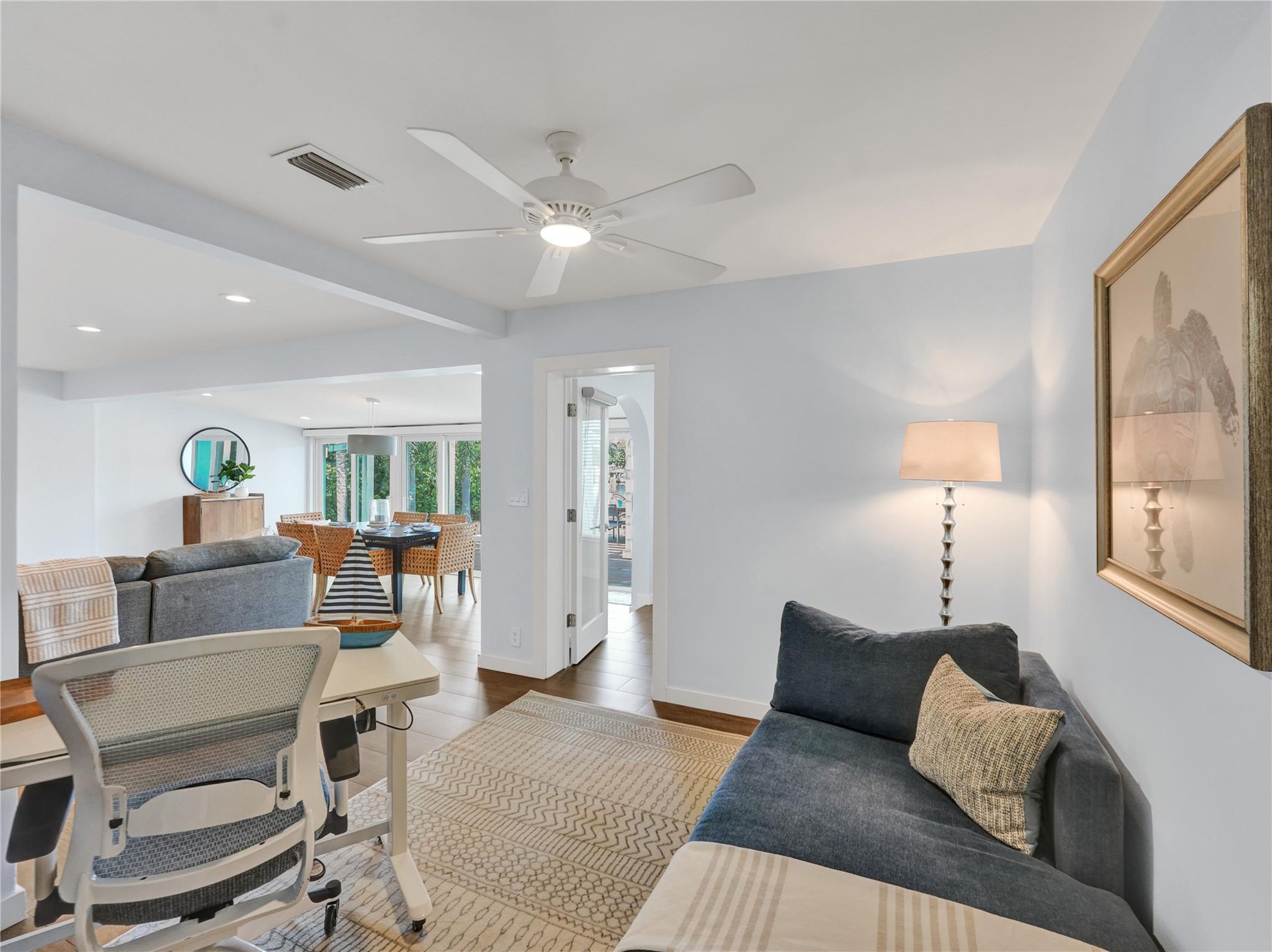 LAUDERDALE HARBORS - Residential