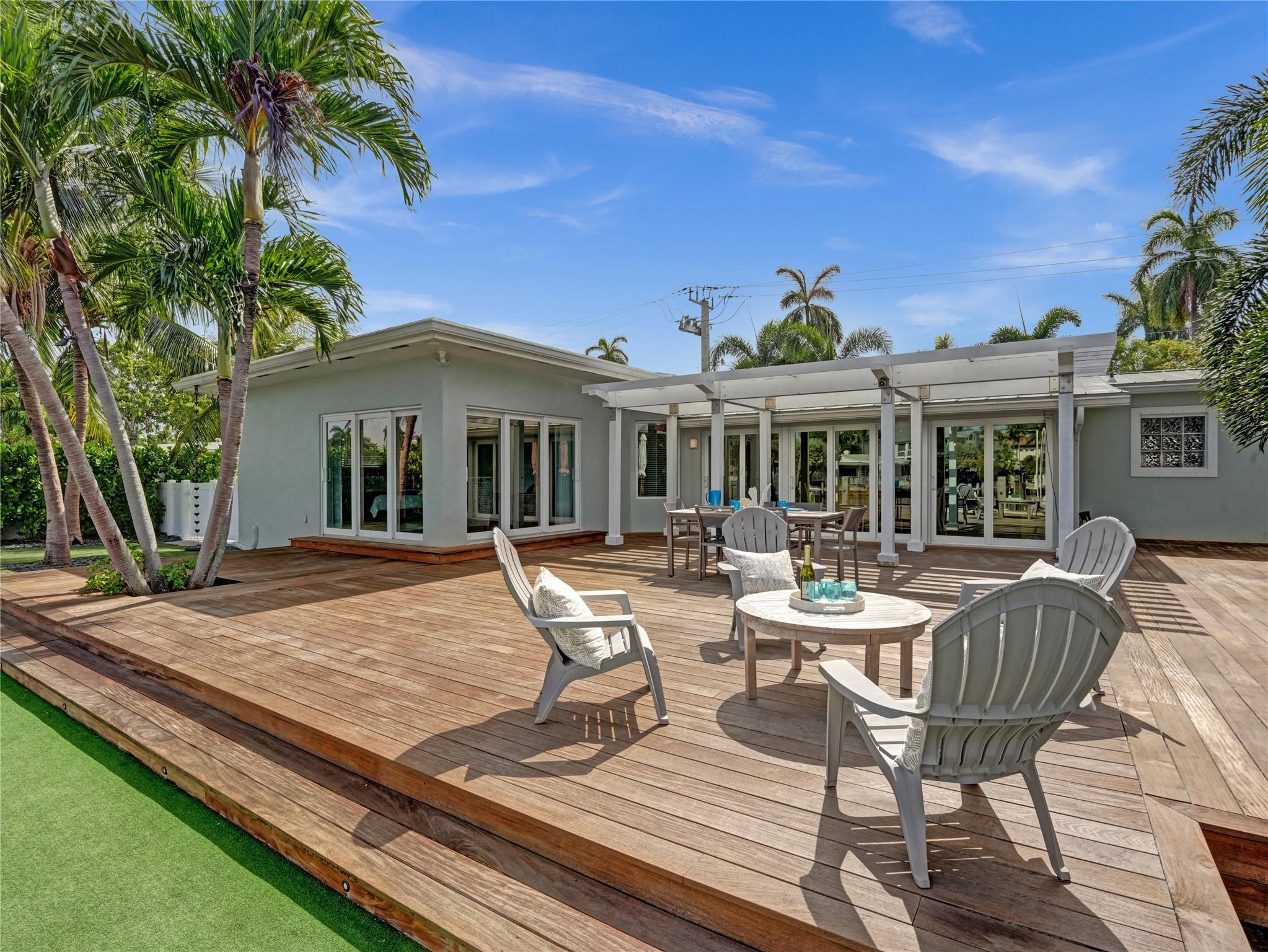 LAUDERDALE HARBORS - Residential