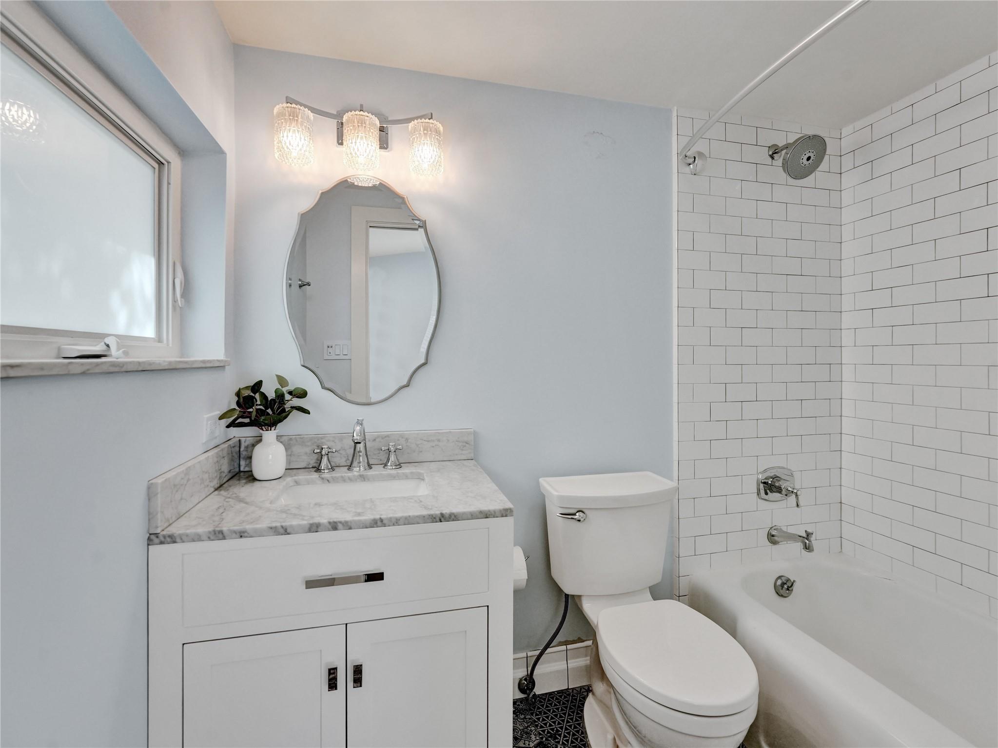 LAUDERDALE HARBORS - Residential