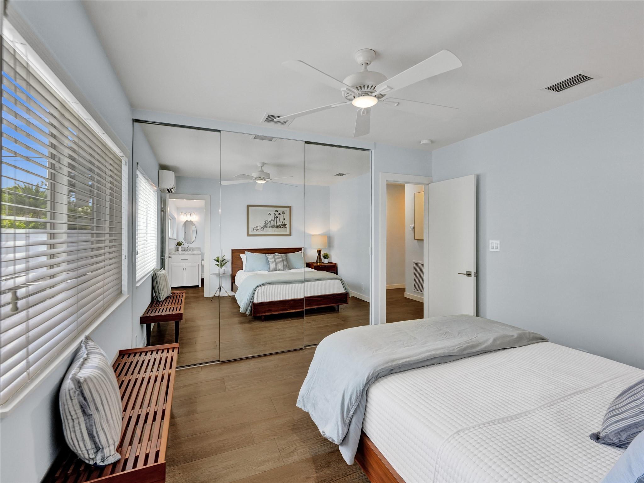 LAUDERDALE HARBORS - Residential