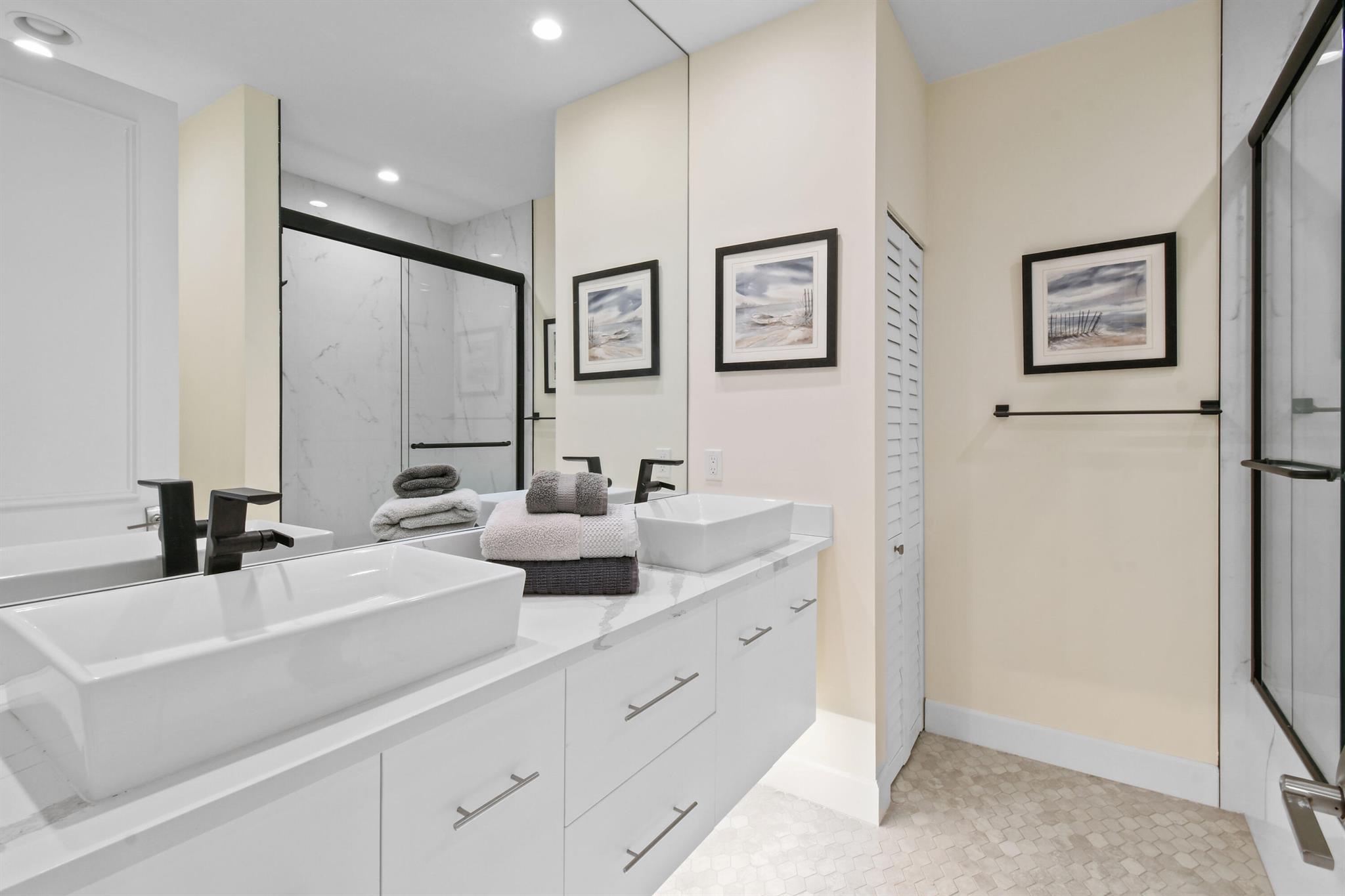 MILLINGS CAY - Residential