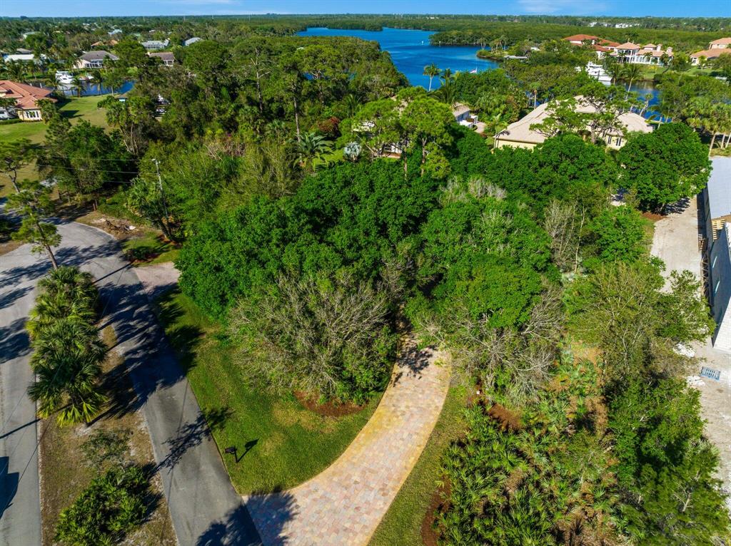 VIKINGS LOOKOUT PHASE I - Residential