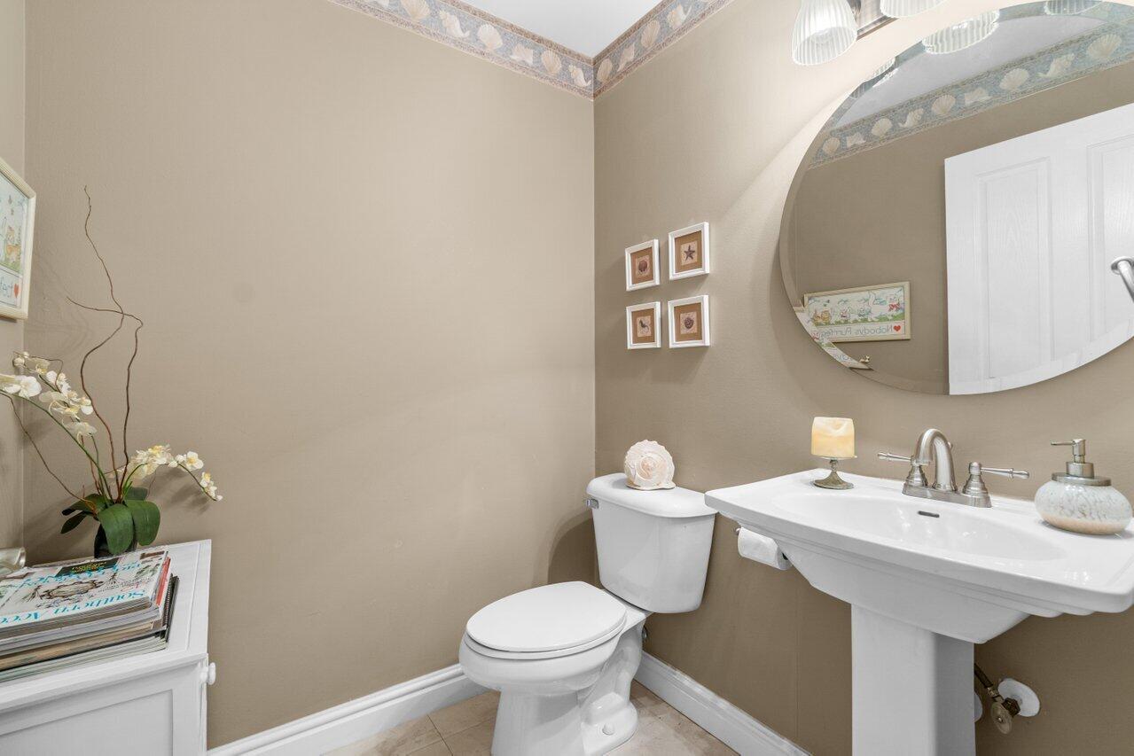 LAKE CHARLESTON TRS T AND V 2 - Residential