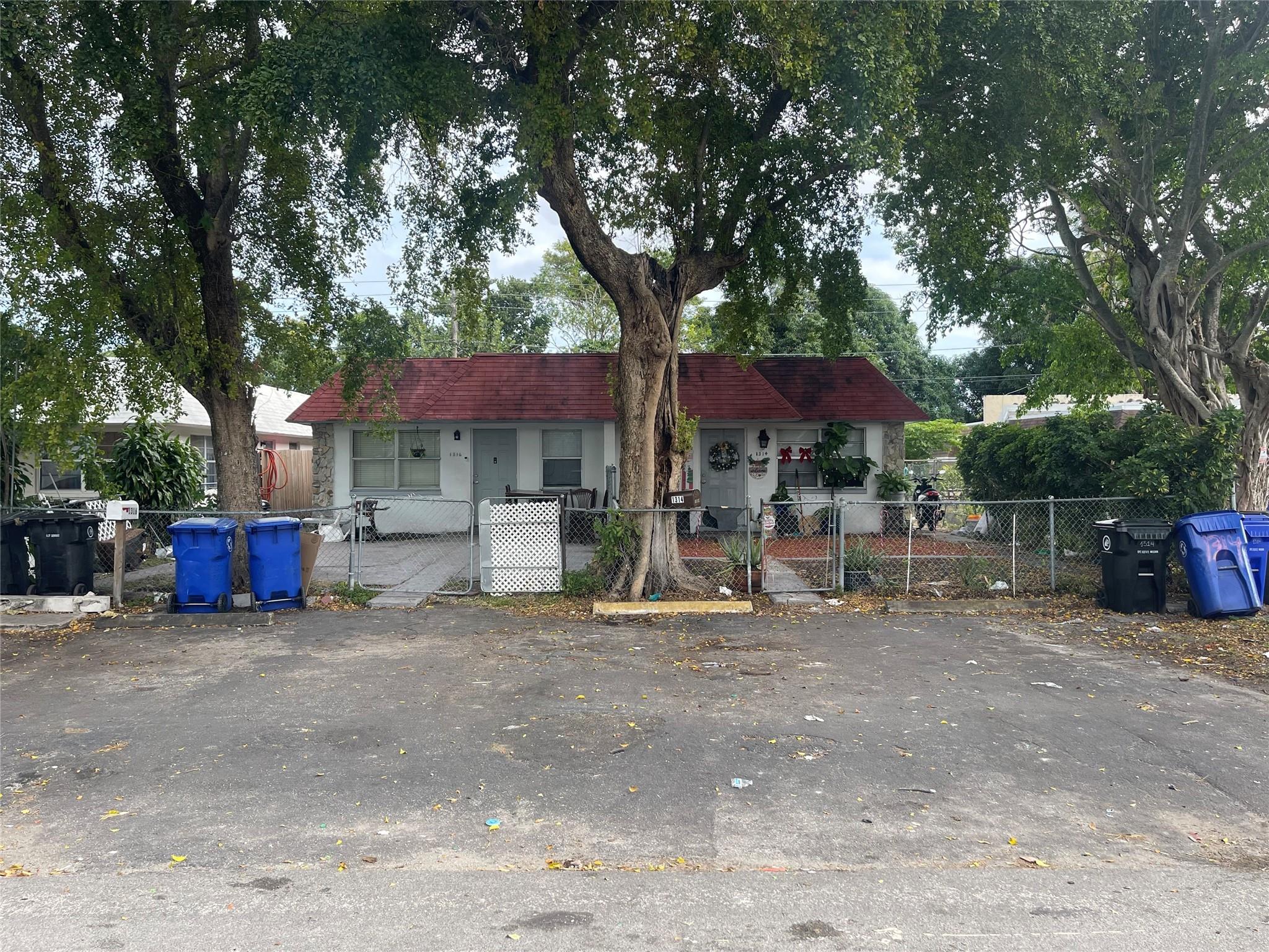 Great Investment property in East Ft Lauderdale. 2 Spacious units with 2 DIFFERENT FOLIO NUMBERS - Separate water and electric meters. Each unit features 3 bedroom 1.5 bathroom, walk-in closet, central AC, Laundry room includes washer and dryer, 2 parking spots and private back/front yard. Generates strong monthly income with significant potential for rent growth and TENANTS PAY ALL THE UTILITIES. Close to schools,shopping,beach & Downtown Fort Lauderdale. Please do not disturb the tenants.