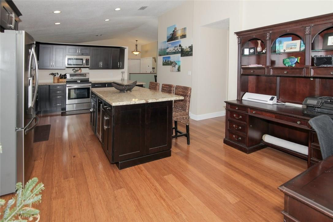 Jacaranda Prcl 215 129-43 - Residential