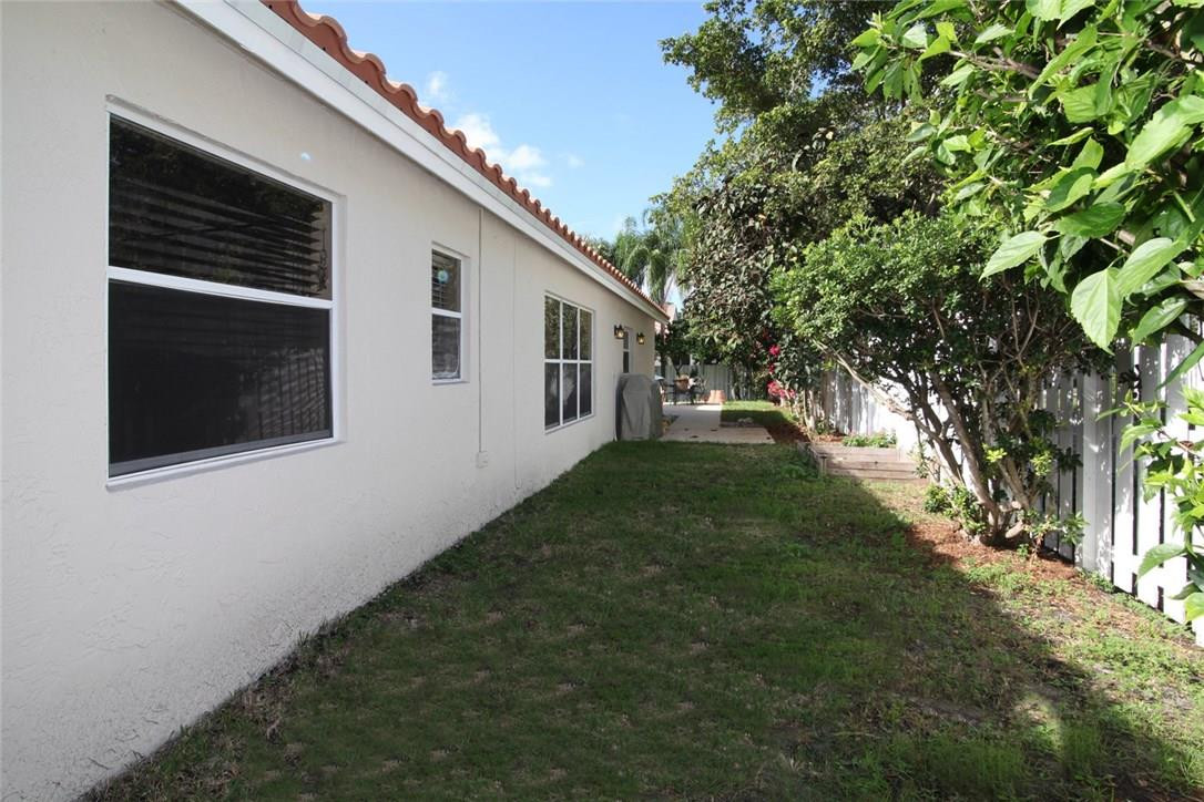 Jacaranda Prcl 215 129-43 - Residential
