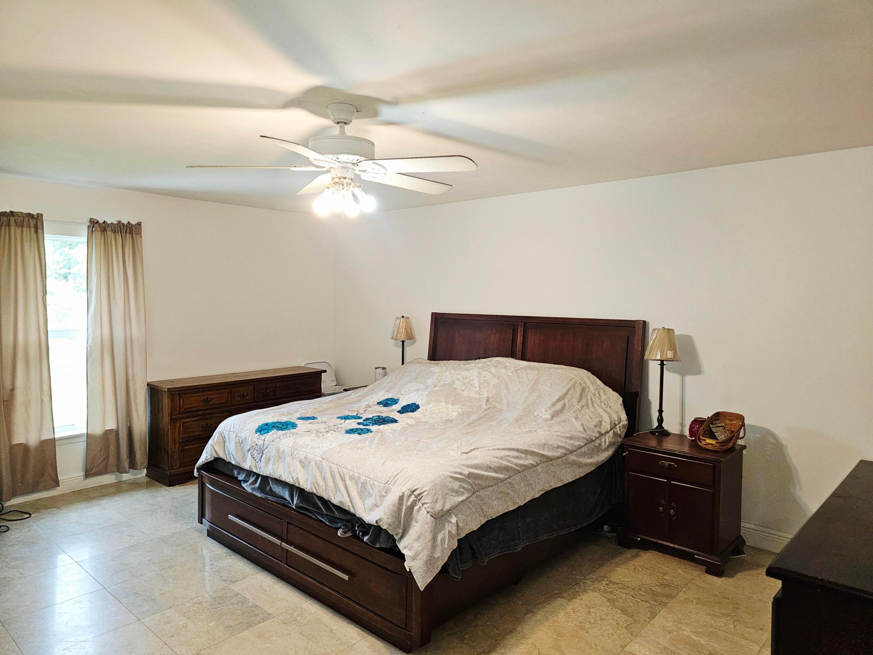 Loxahatchee - Residential