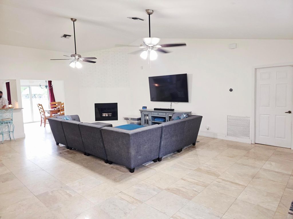 Photo of 17610 76th Street N, Loxahatchee, FL 33470 (MLS # B26020553)