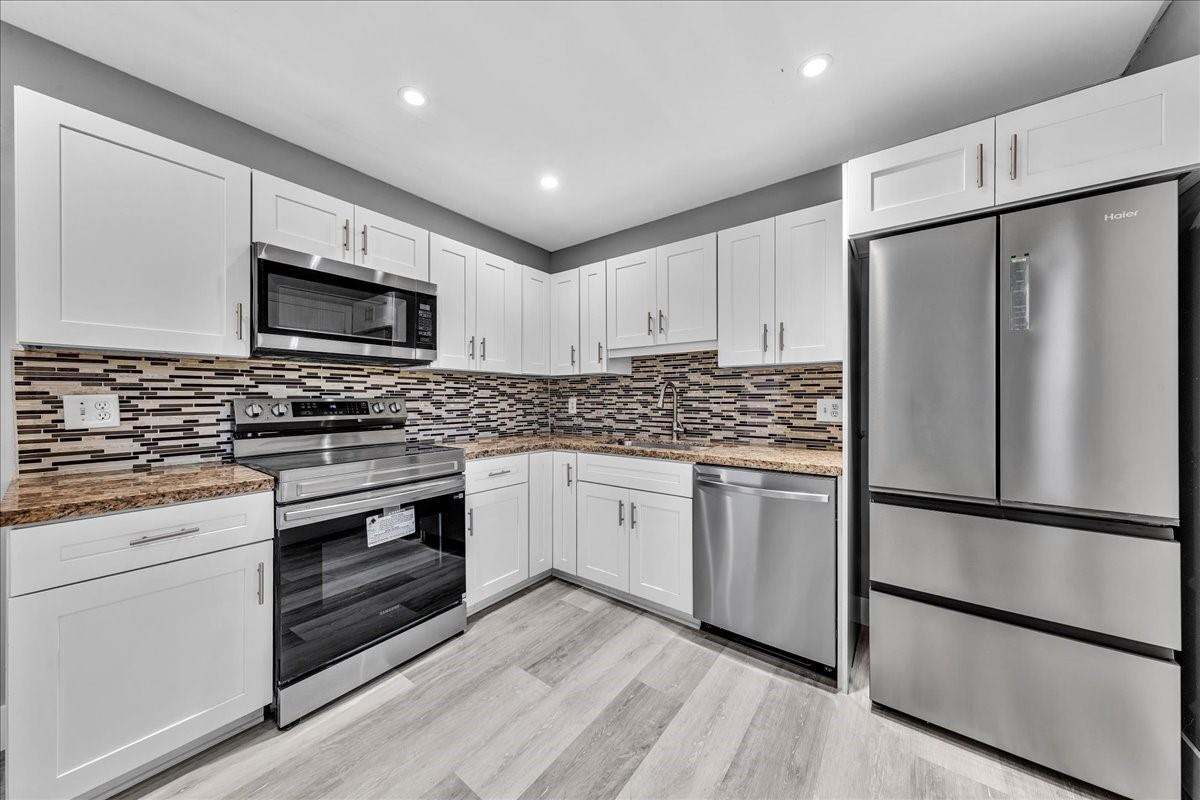 Cross Creek - Residential