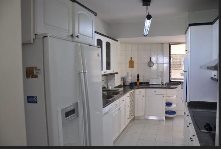 CONJUNTO 8 - Residential