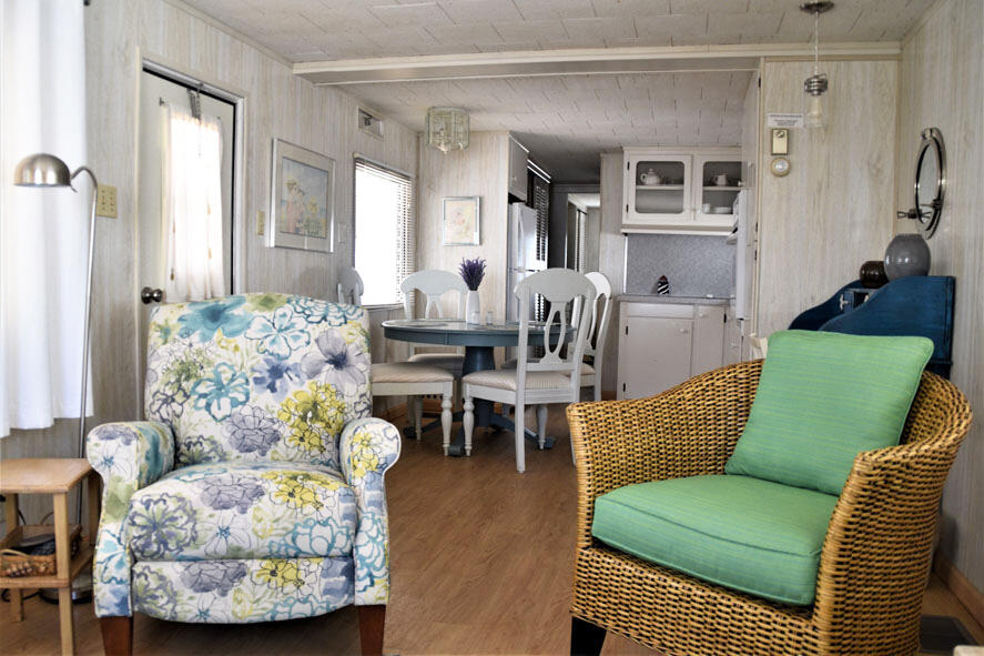 BRINY BREEZES INC - Residential