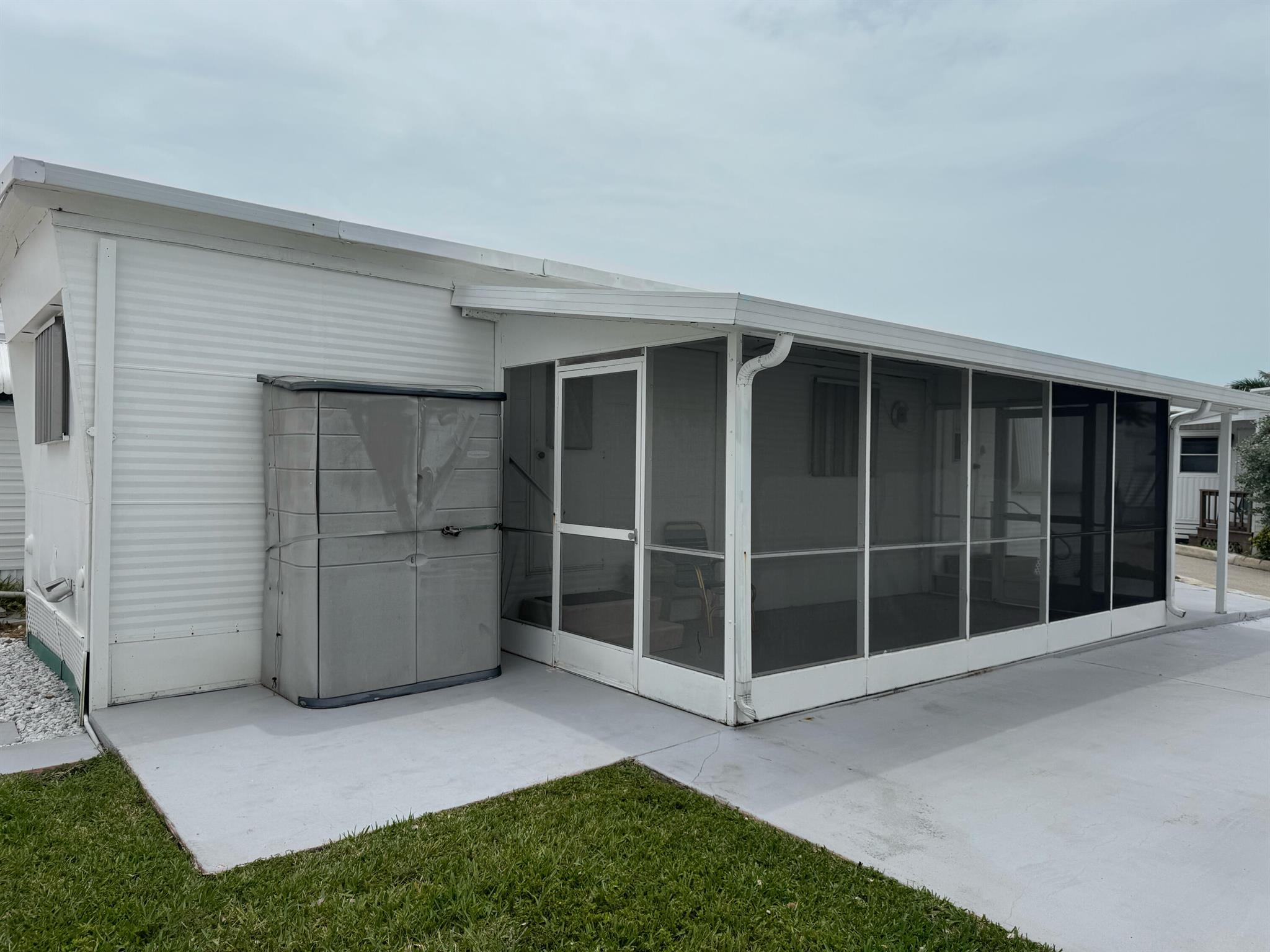 BRINY BREEZES INC - Residential