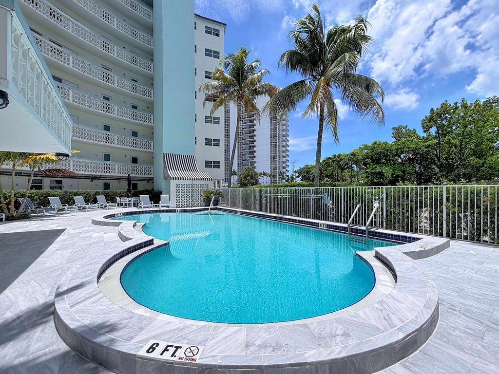 Photo of 3250 NE 28th Street #110, Fort Lauderdale, FL 33308 (MLS # B26086356)