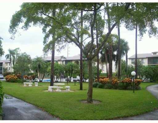 CHARTER CLUB OF PALM BEAC - Residential Lease