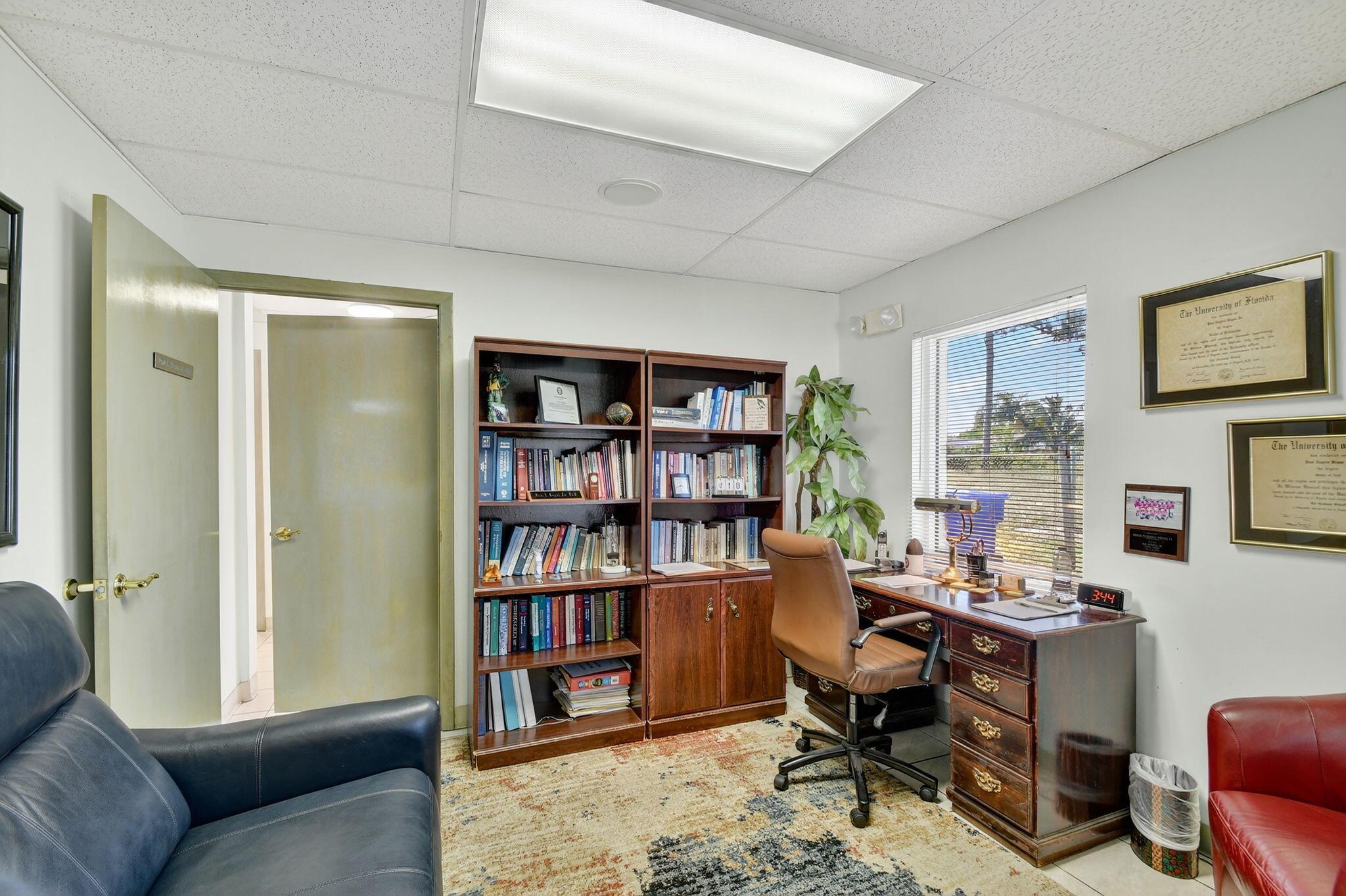 REO PARK - Commercial Sale