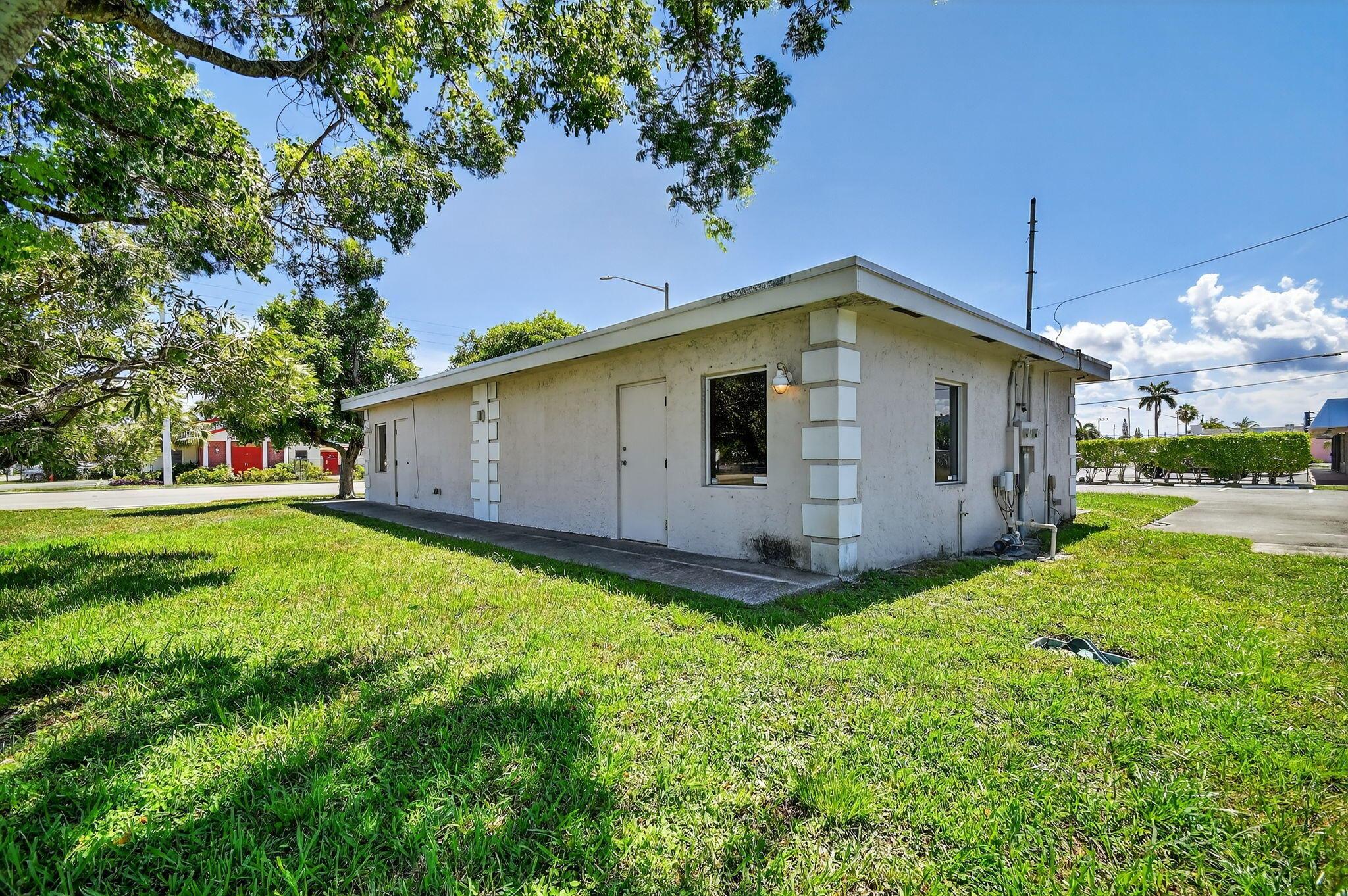 REO PARK - Commercial Sale