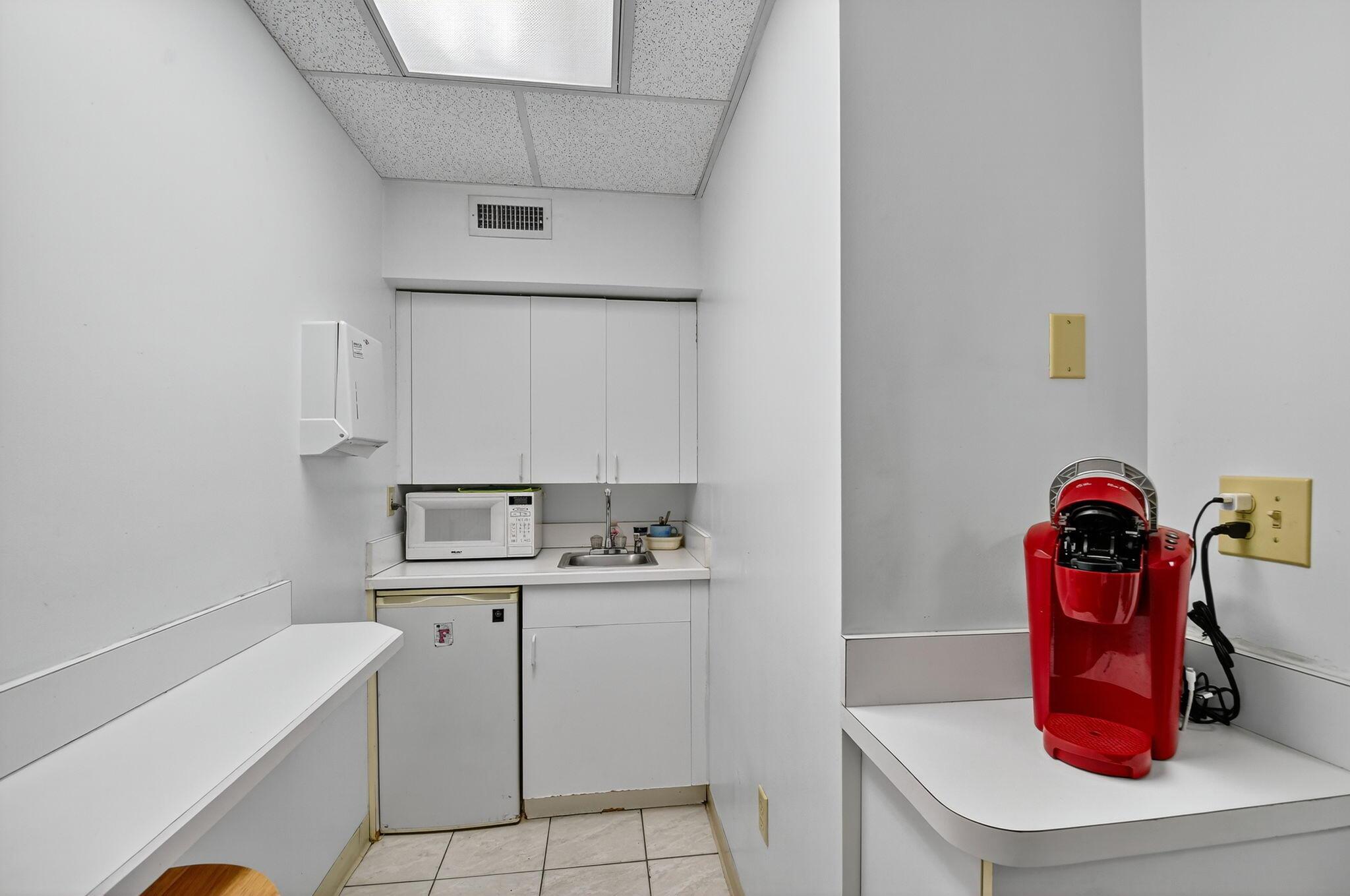 REO PARK - Commercial Sale