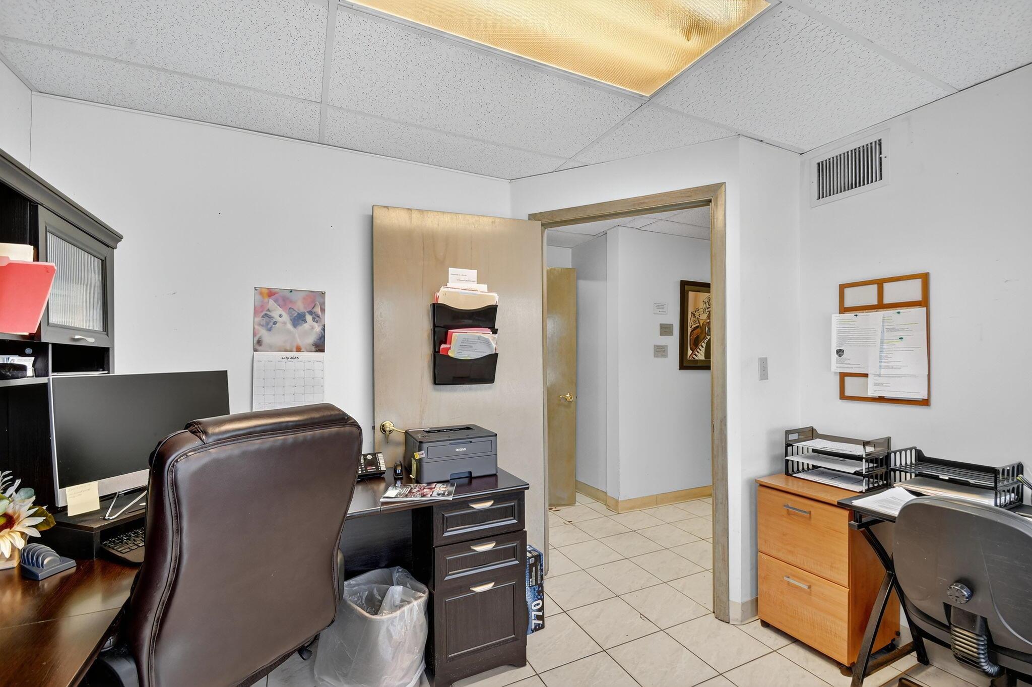 REO PARK - Commercial Sale