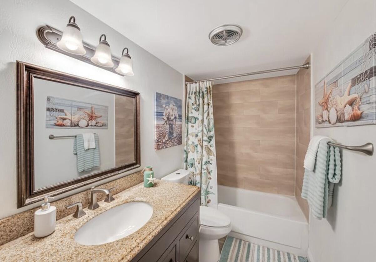 LAKE CLARKE GARDENS CONDO 24 - Residential