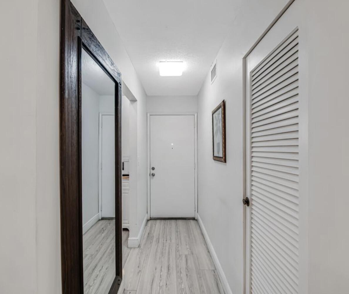 LAKE CLARKE GARDENS CONDO 24 - Residential