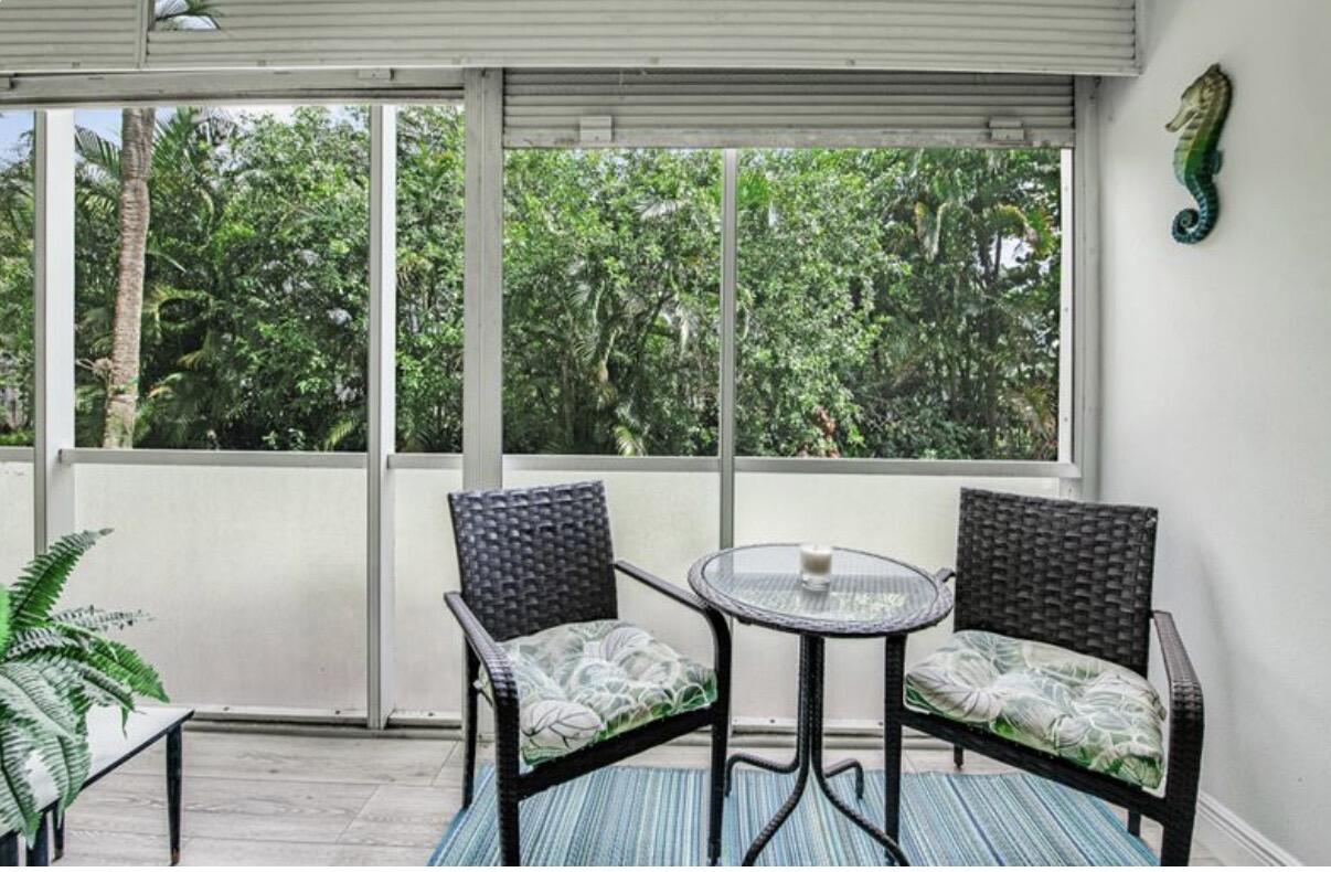 LAKE CLARKE GARDENS CONDO 24 - Residential
