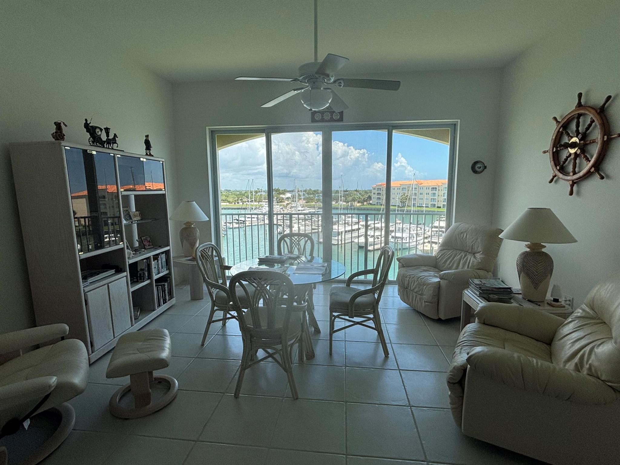 Harbour Isle West - Residential Lease