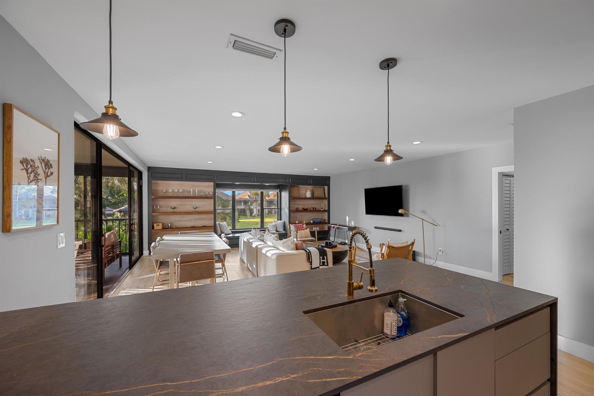 MEADOW BROOK COND DECL FI - Residential