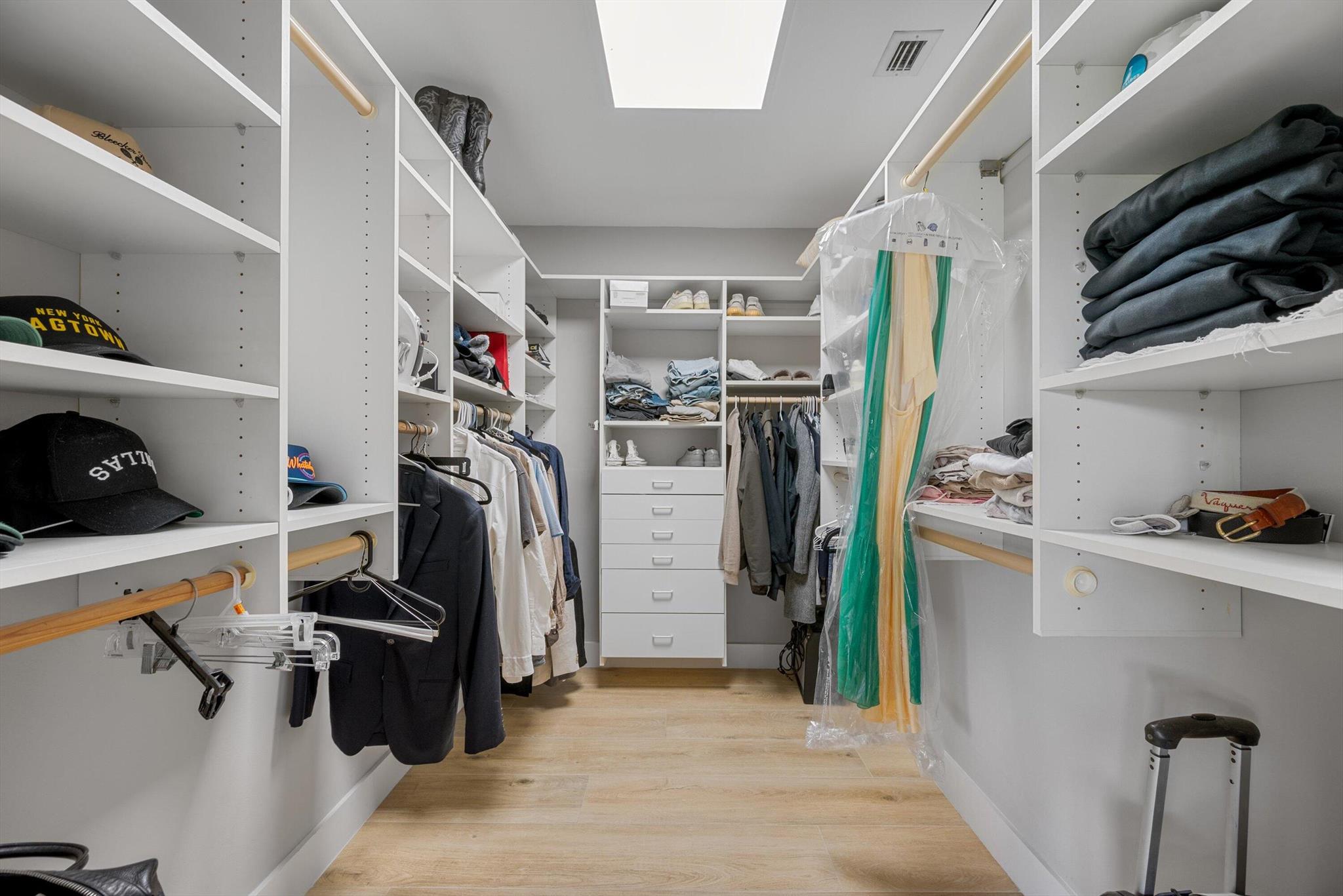 MEADOW BROOK COND DECL FI - Residential