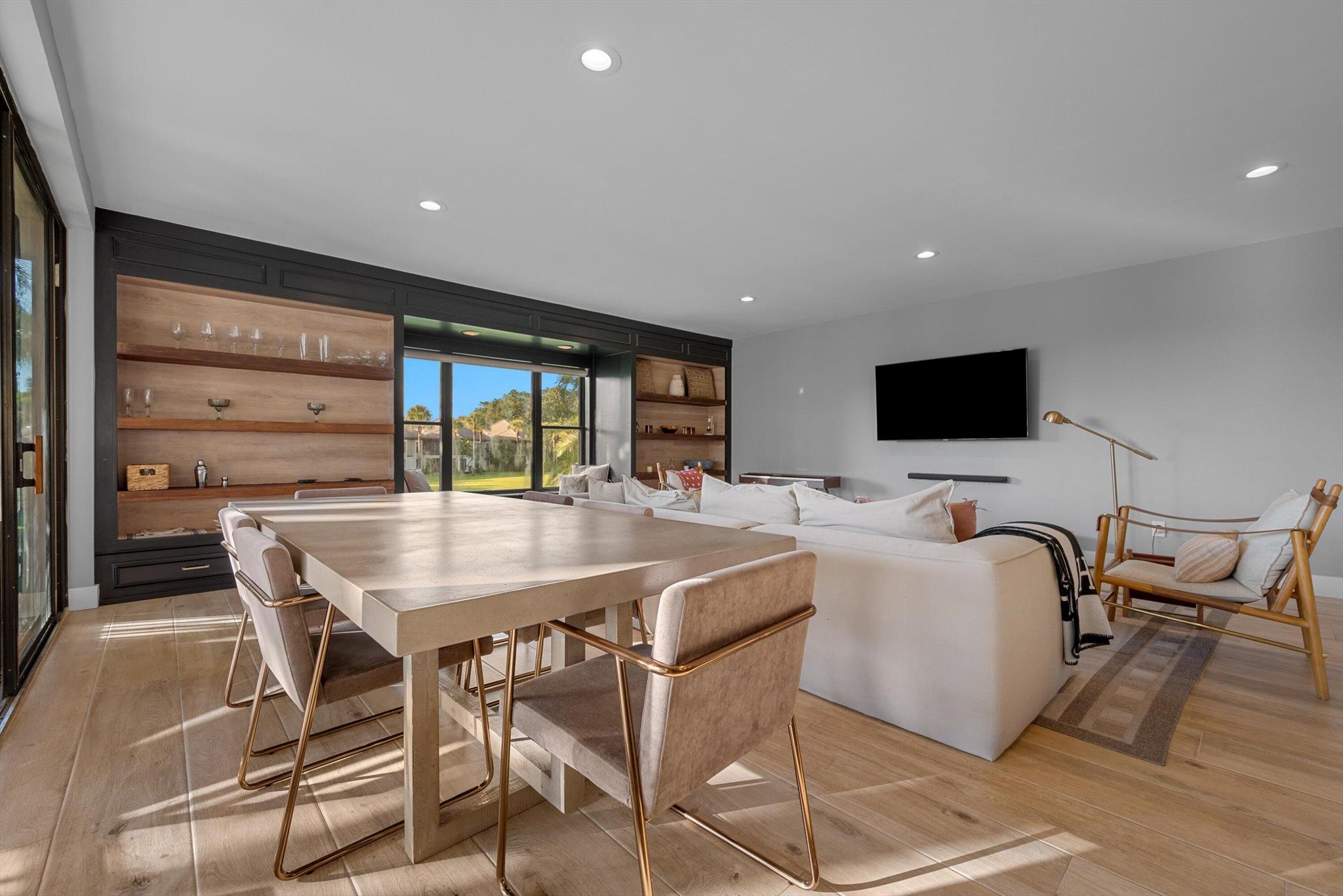 MEADOW BROOK COND DECL FI - Residential