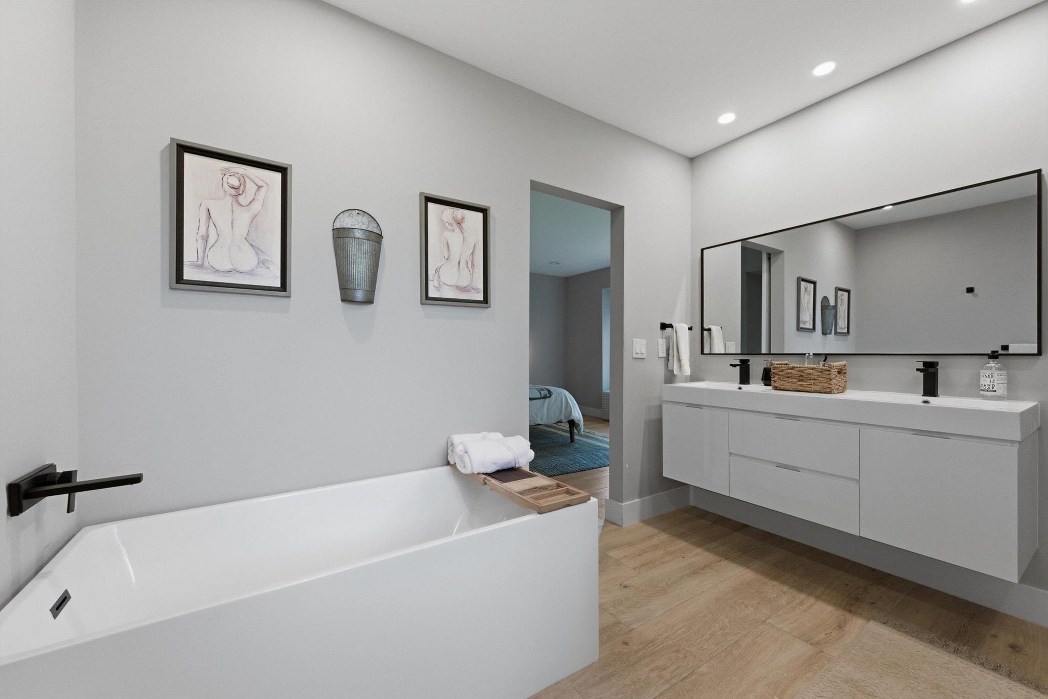 MEADOW BROOK COND DECL FI - Residential