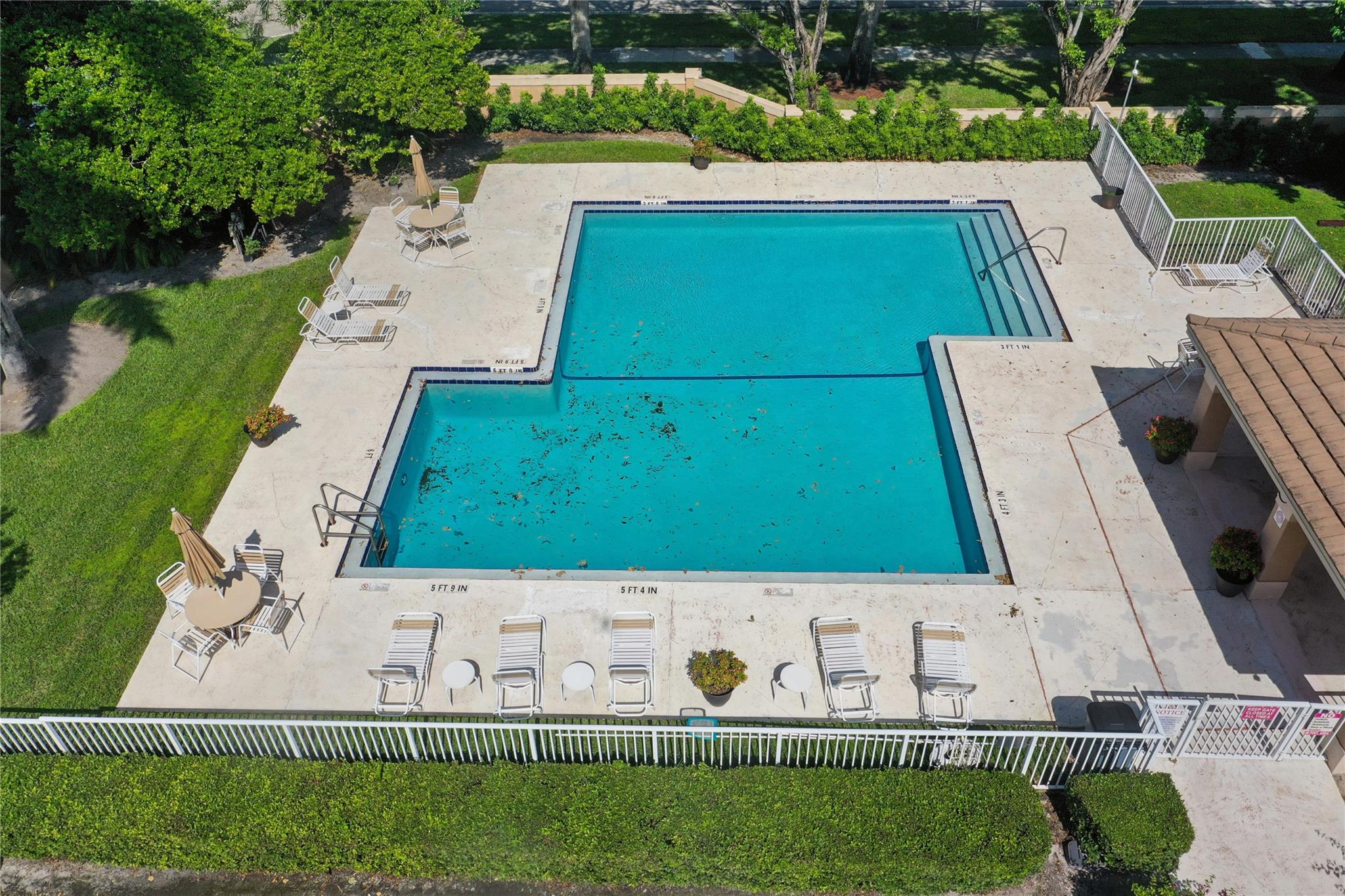 COBBLESTONE WALK - Residential