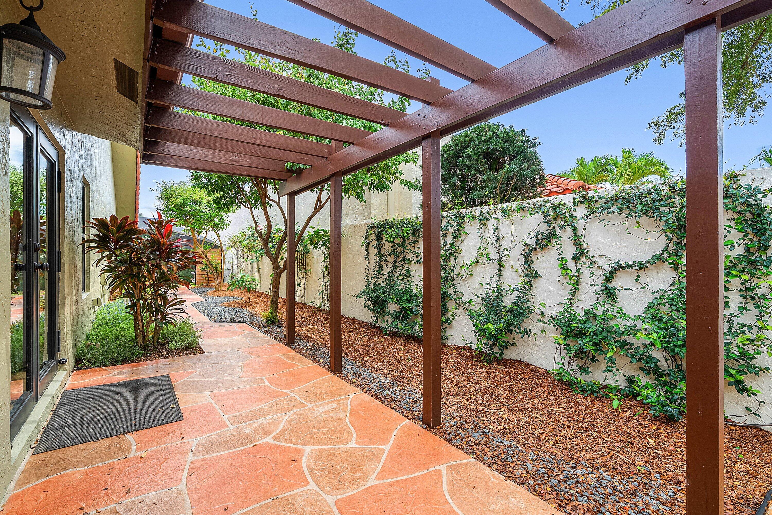 PRADERA PH 2 - Residential