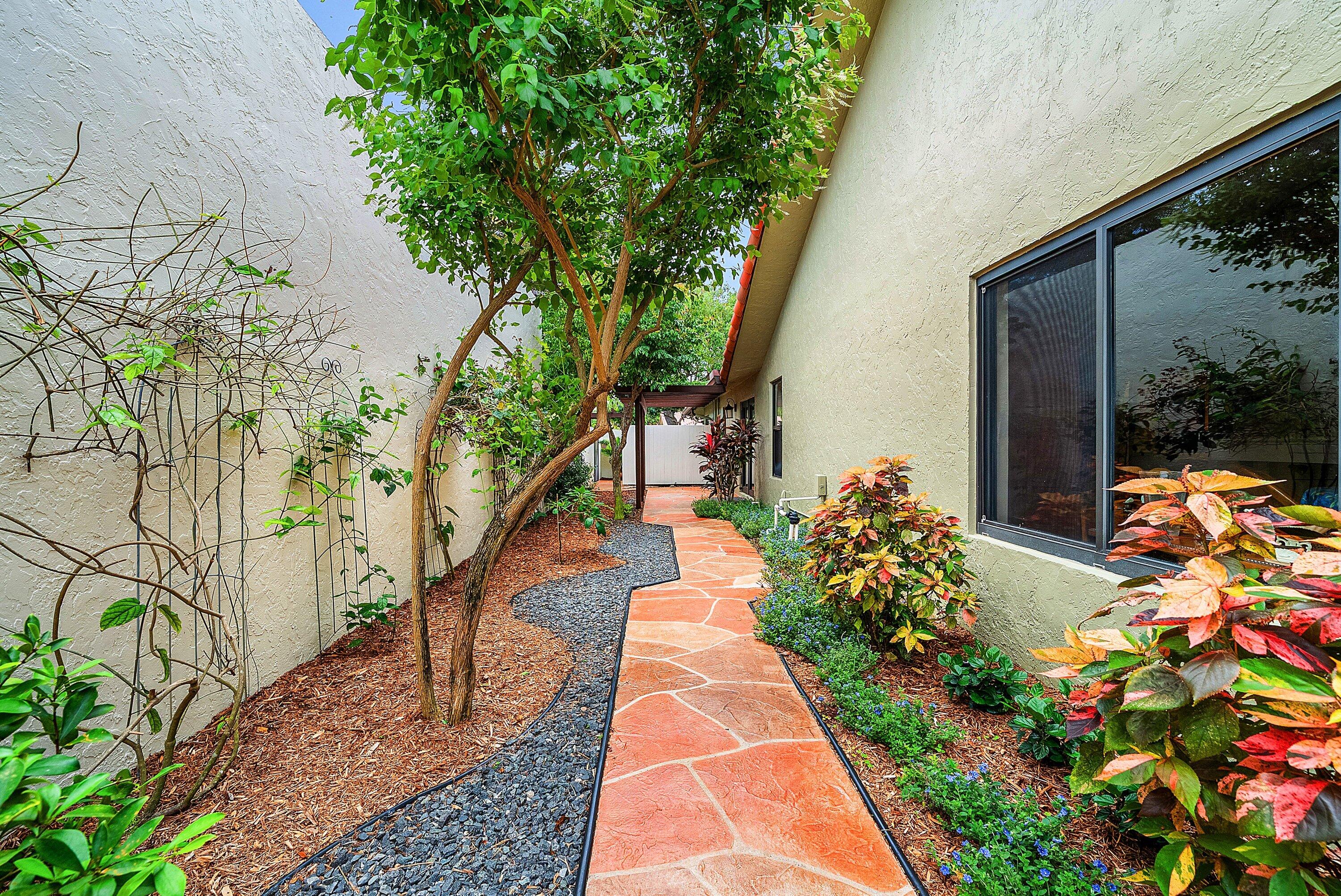 PRADERA PH 2 - Residential