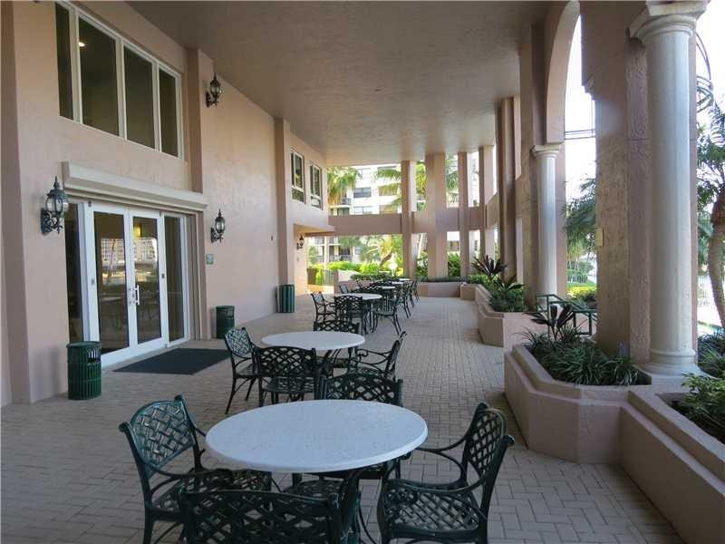 THE POINTE - Residential