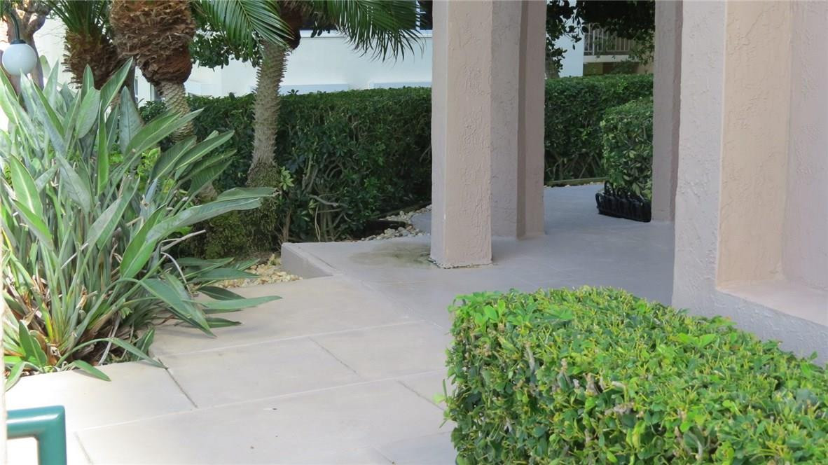 THE POINTE - Residential