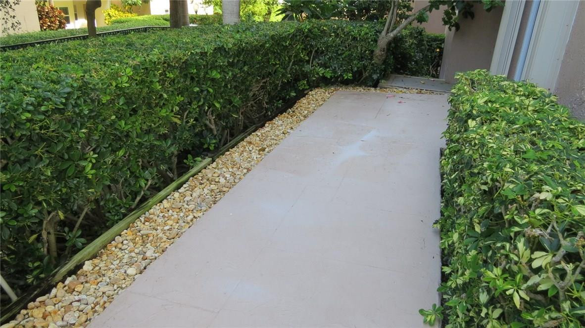 THE POINTE - Residential