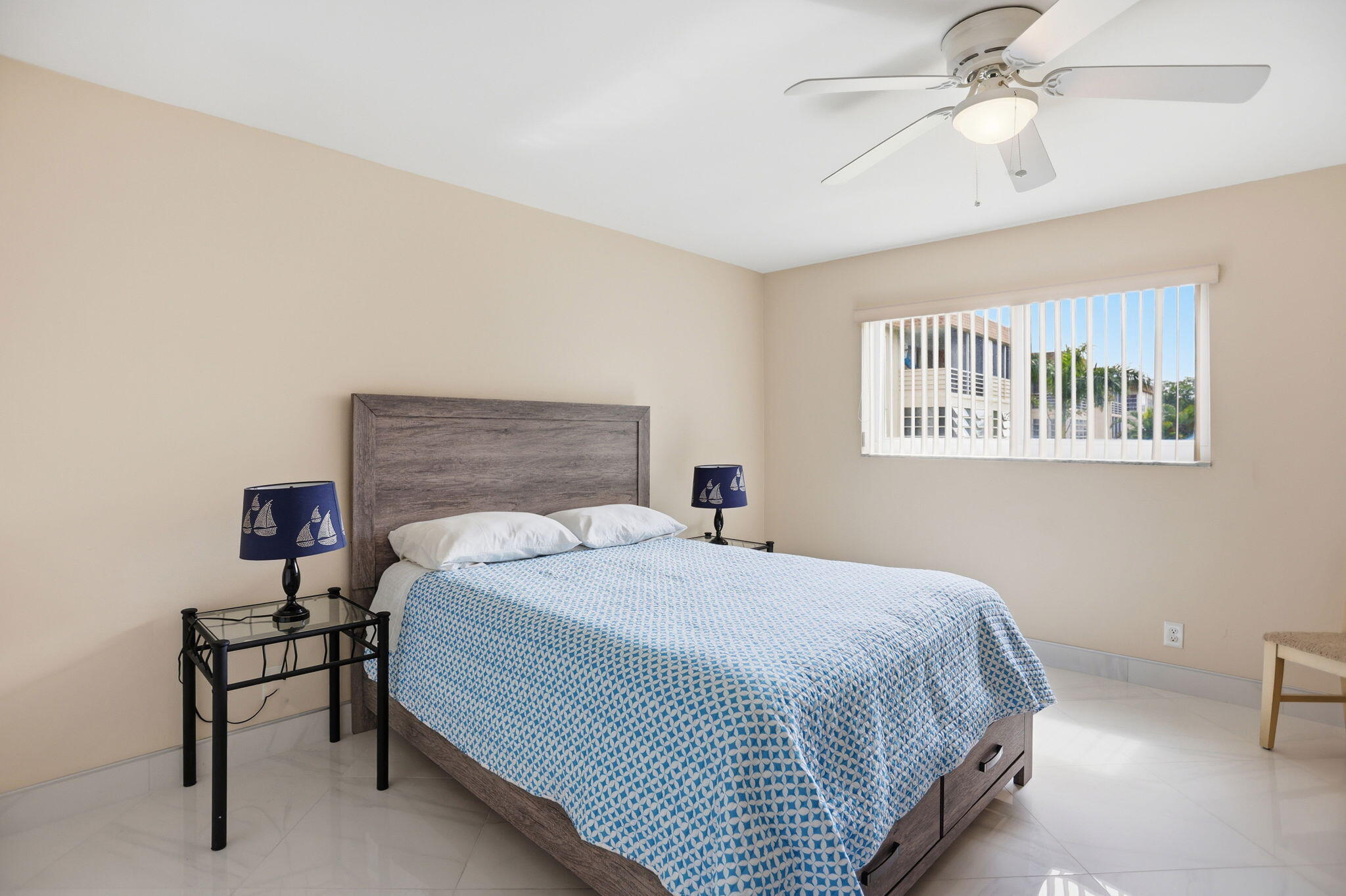 LAKESIDE VILLAGE CONDO 8 - Residential