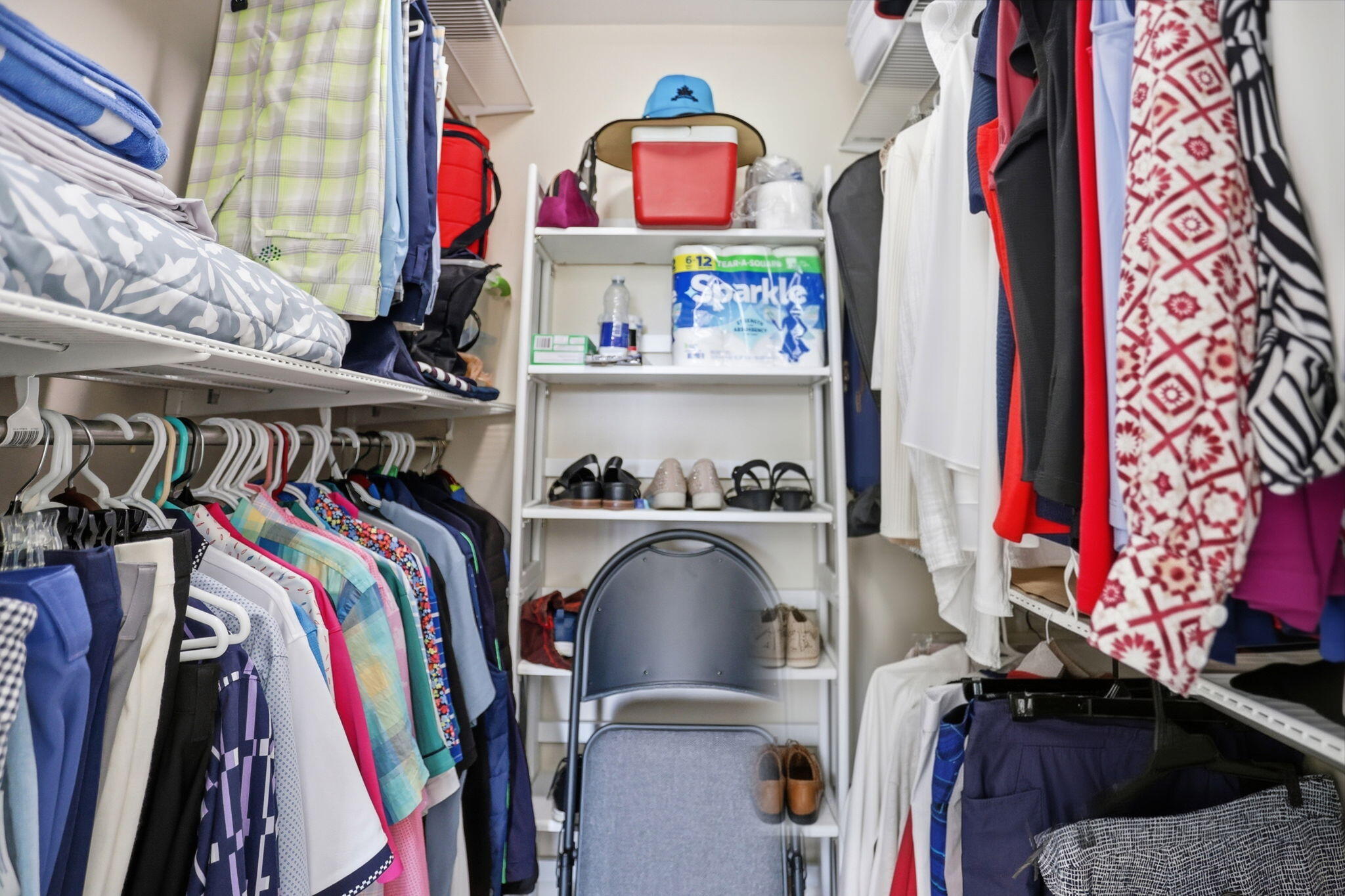 LAKESIDE VILLAGE CONDO 8 - Residential