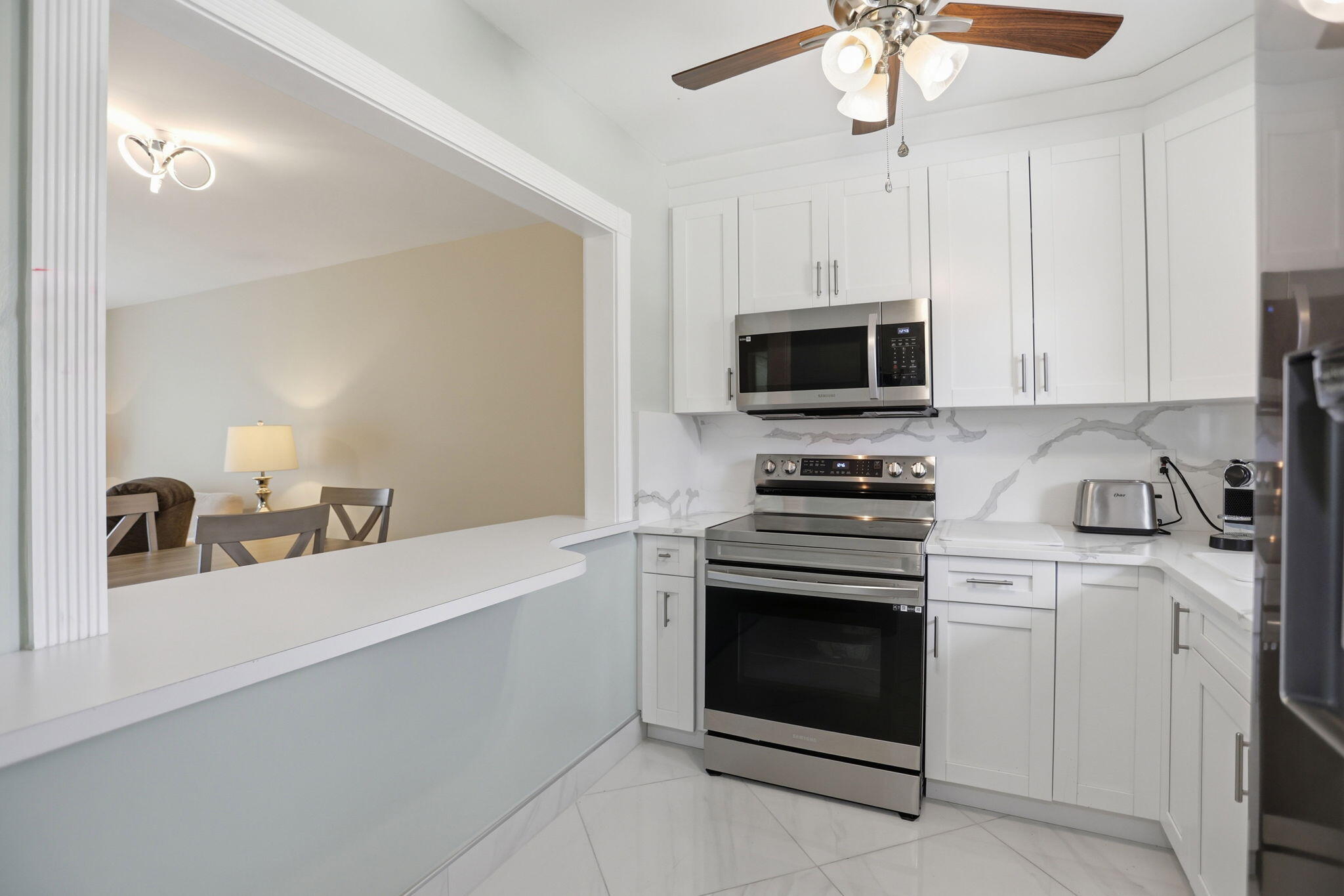 LAKESIDE VILLAGE CONDO 8 - Residential