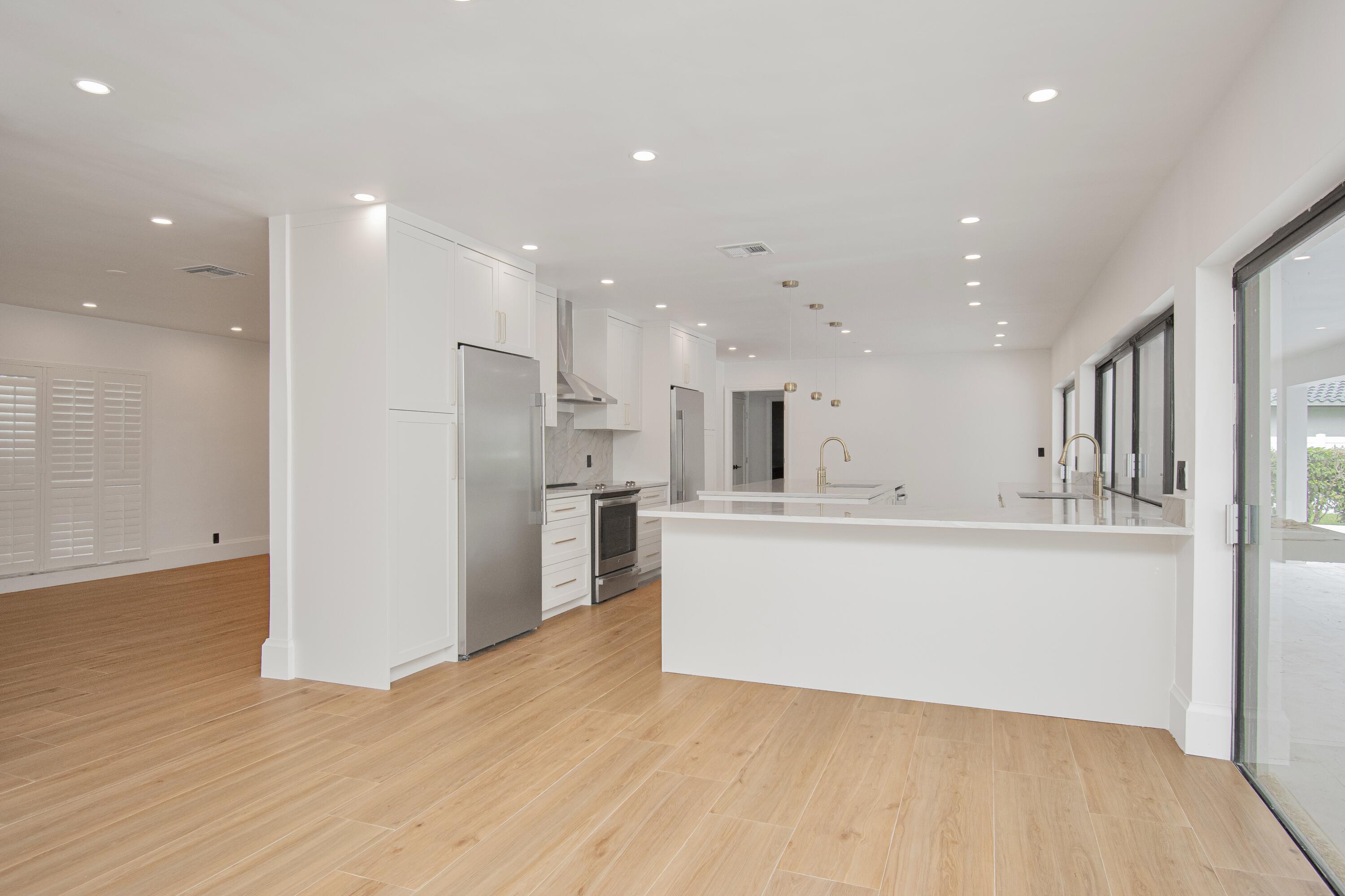 ESTANCIA - Residential