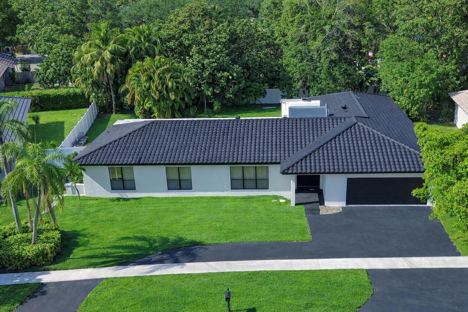 ESTANCIA - Residential