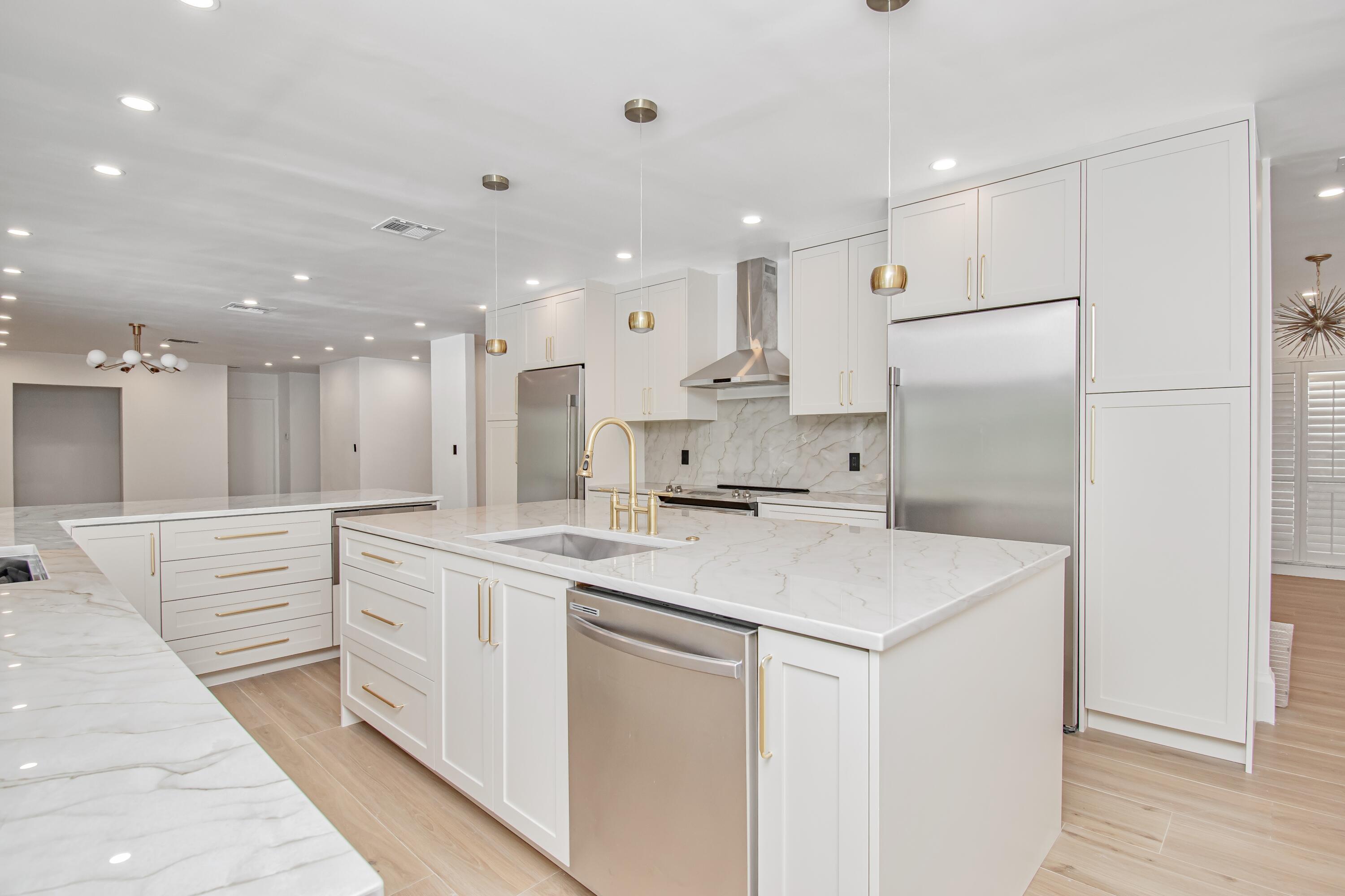 ESTANCIA - Residential